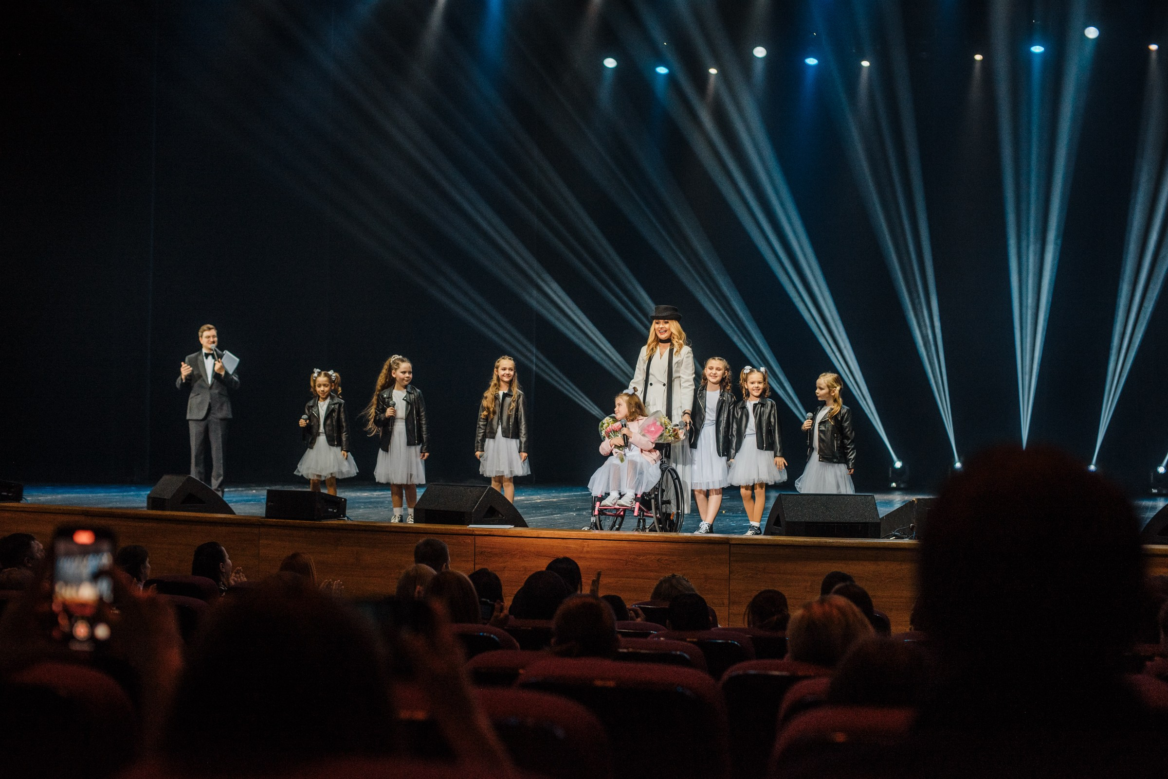 Благотворительный концерт «Добрые Люди», Москва • Апрель 2023. Фотограф Элина Брусенцева