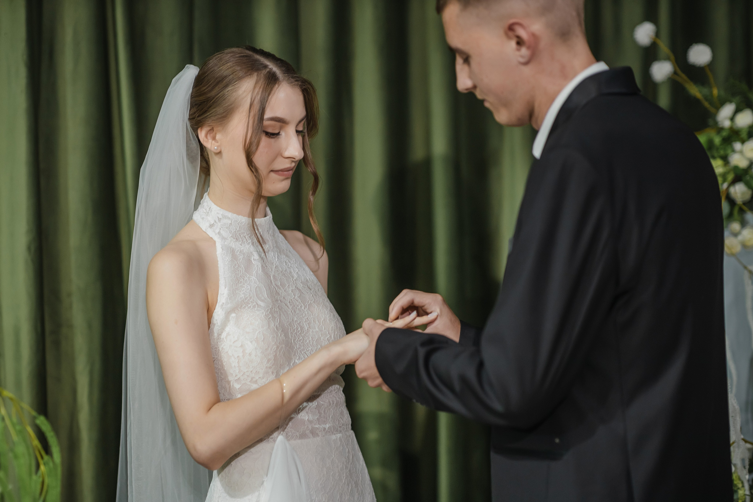 Дмитрий Яна