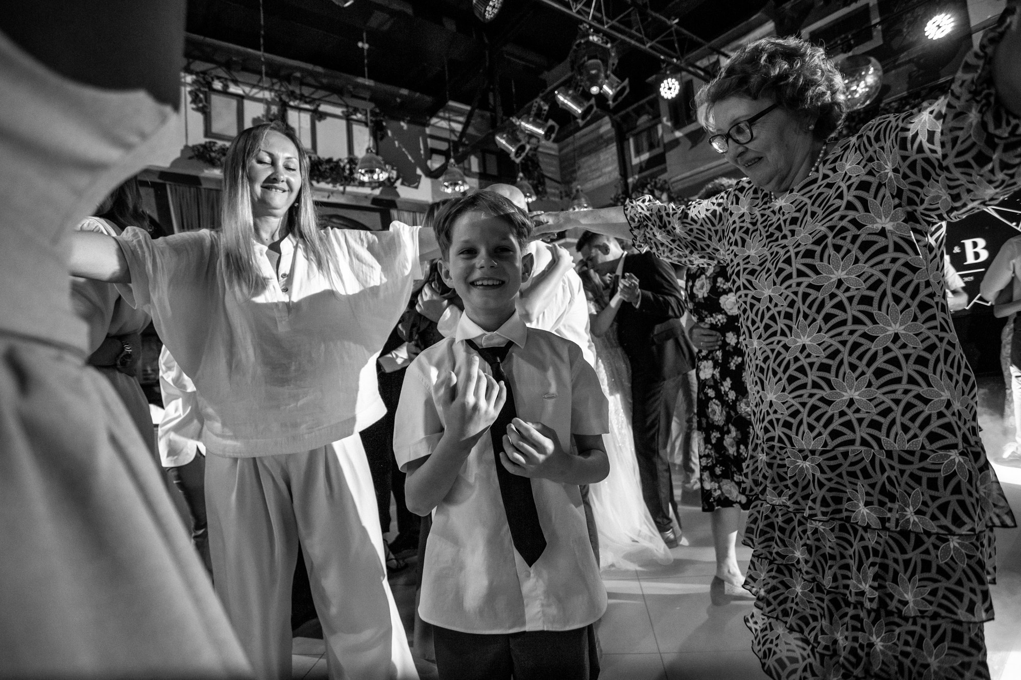 Дмитрий и Вероника. Свадебный и портретный фотограф в Омске Антон Карев