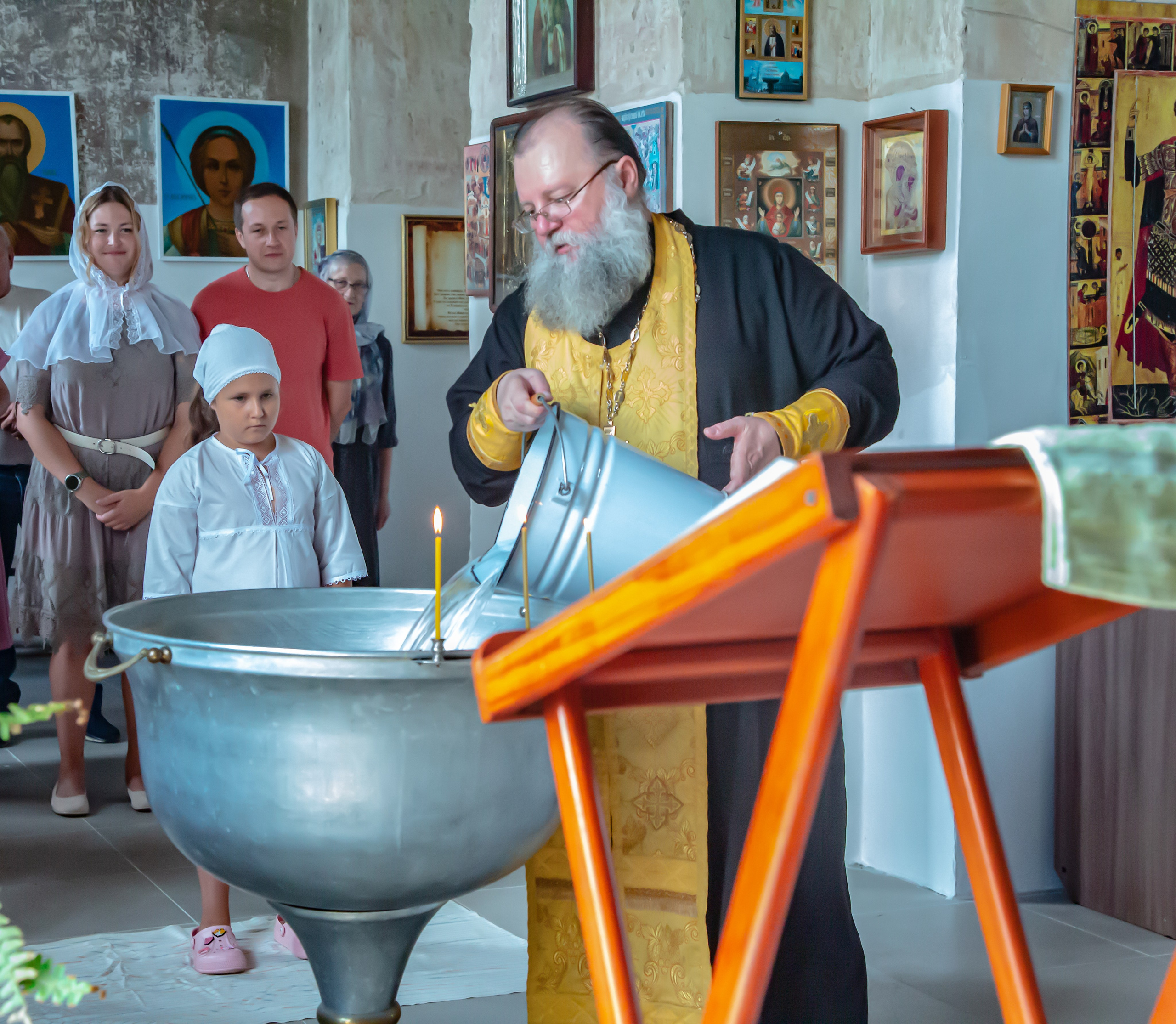 Крещение. Фотограф Надежда Абаренова