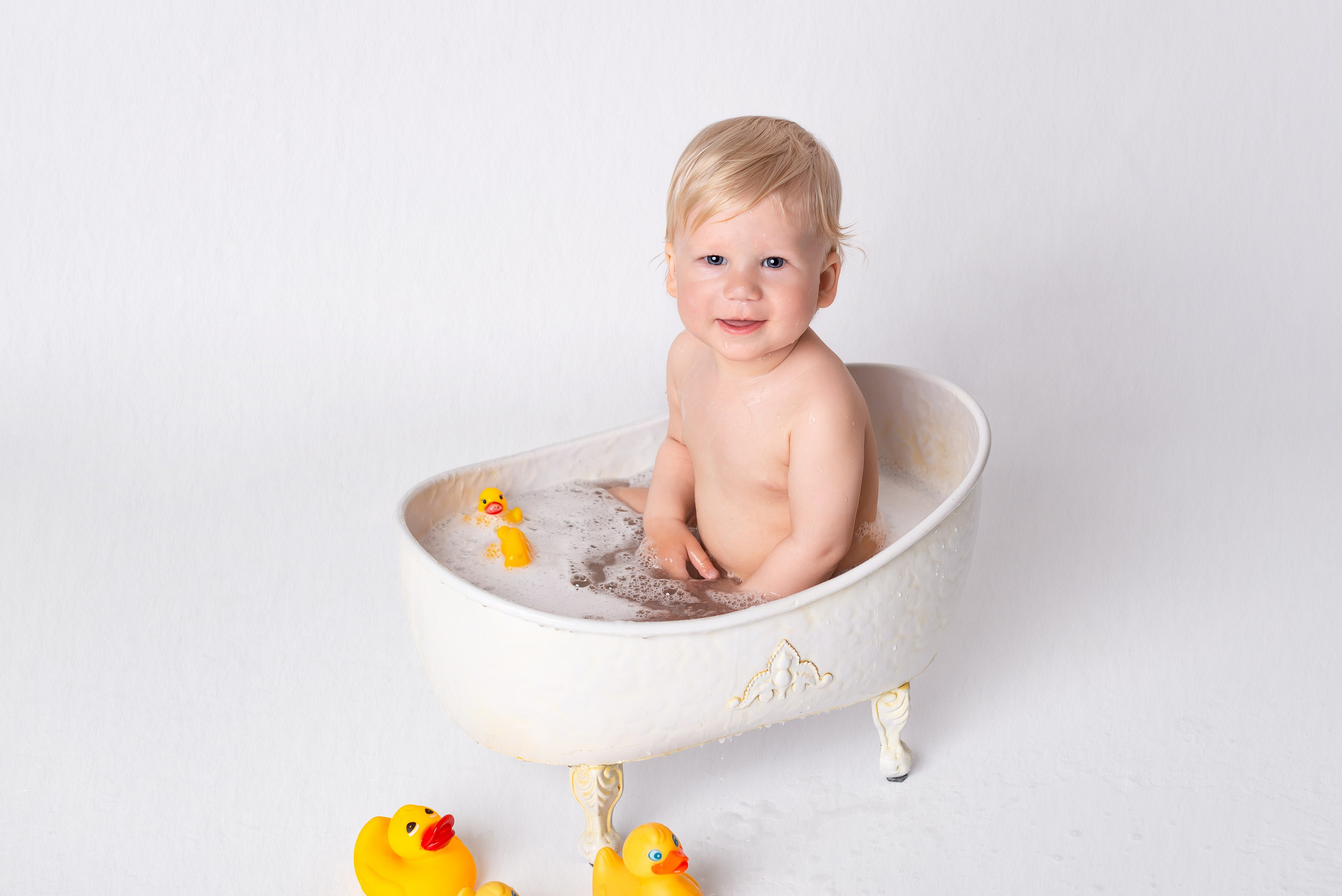 Фотосессия малыша в ванночке. Детская фотостудия «Мандаринка» | Детский фотограф Краснодар