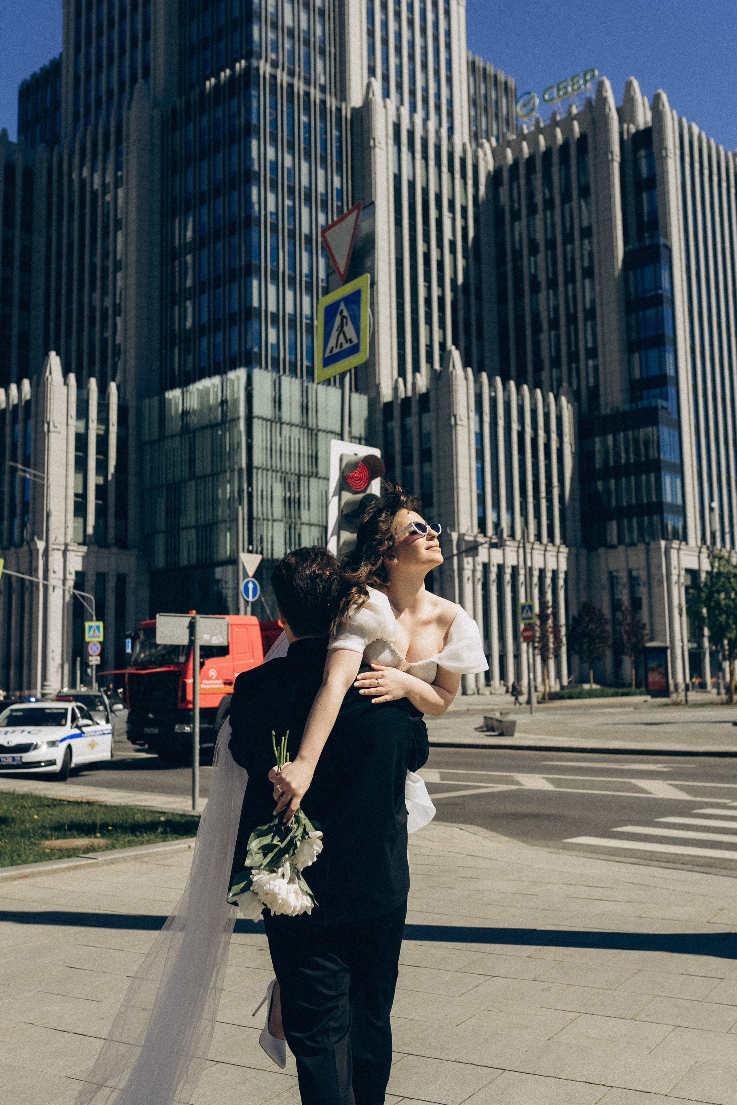 Свадебная фотопрогулка в Москве по центру города. Свадебный фотограф в Москве Анна Полушина