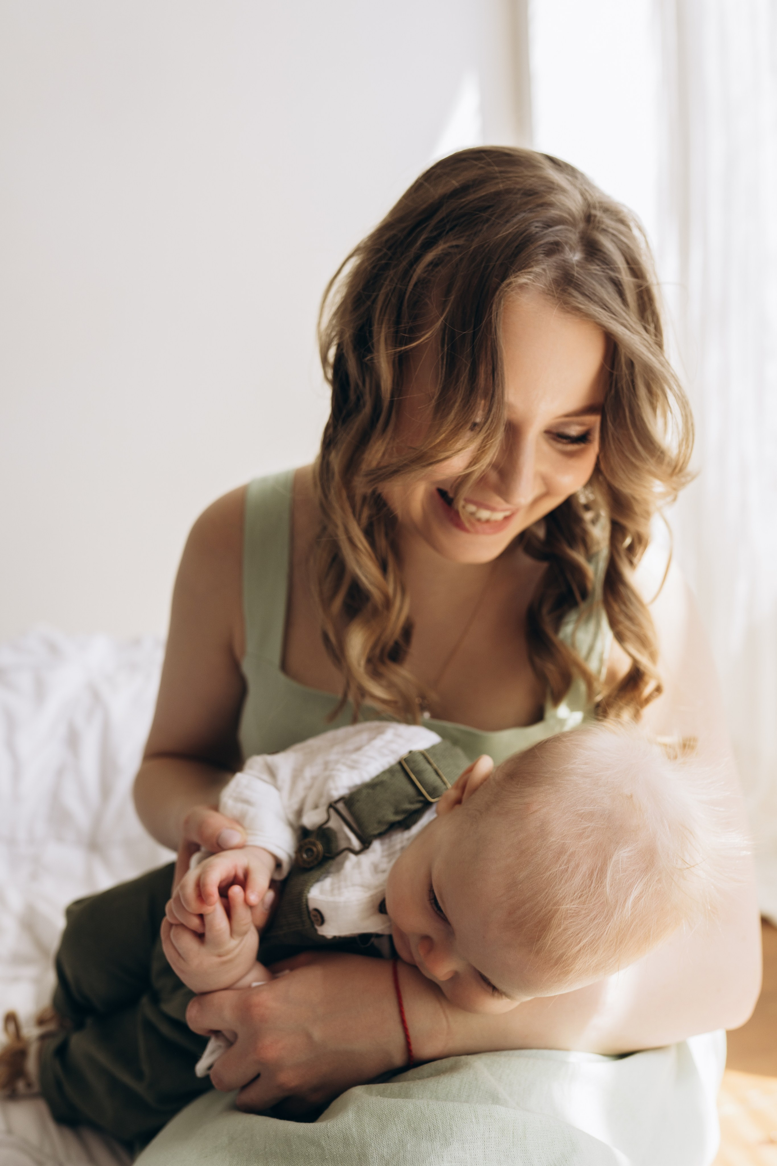 Семейная фотосессия в студии в Москве, семейный фотограф Анна Полушина. Свадебный фотограф в Москве Анна Полушина