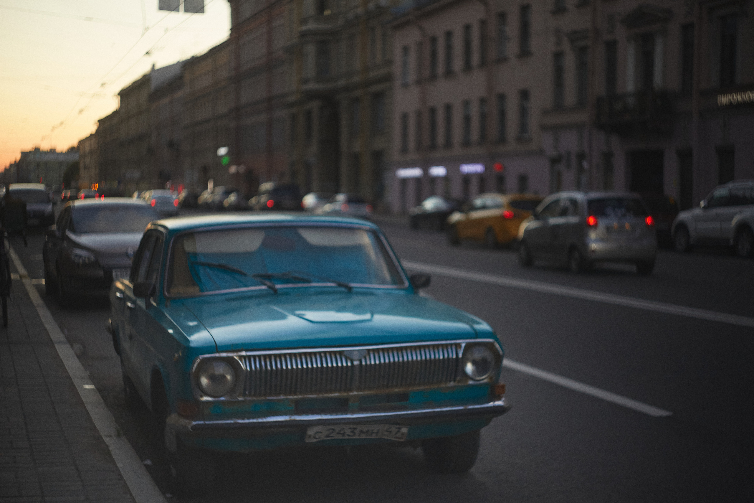 Прогулка с Афиной и Катей. Одежда из Санкт-Петербурга СИНИОКО