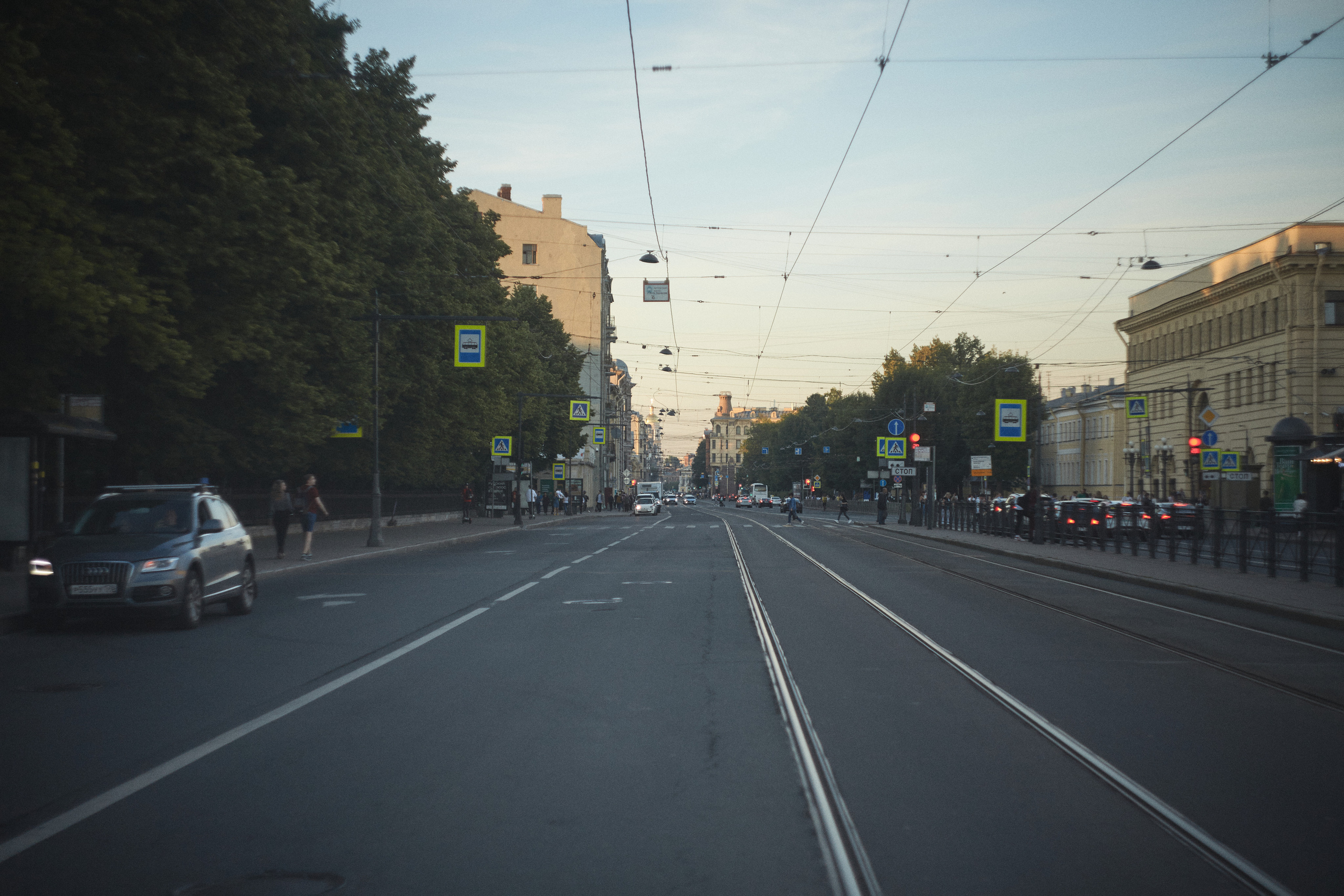 Прогулка с Афиной и Катей. Одежда из Санкт-Петербурга СИНИОКО