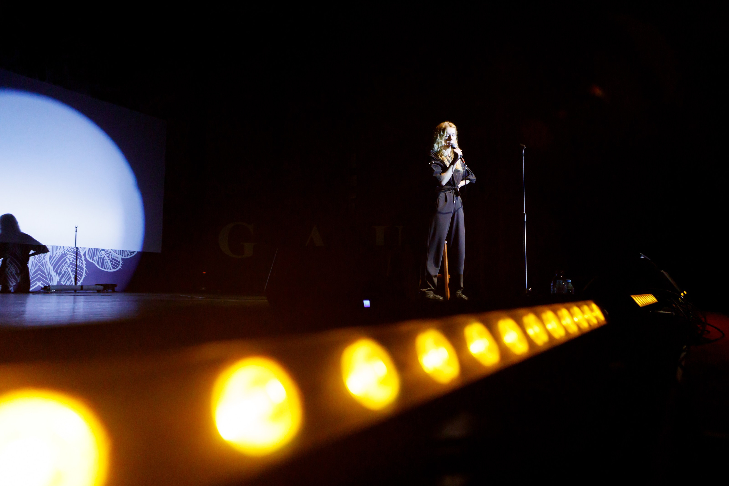 Stand Up. Photographer in Batumi, Georgia Pavel Sharnikov