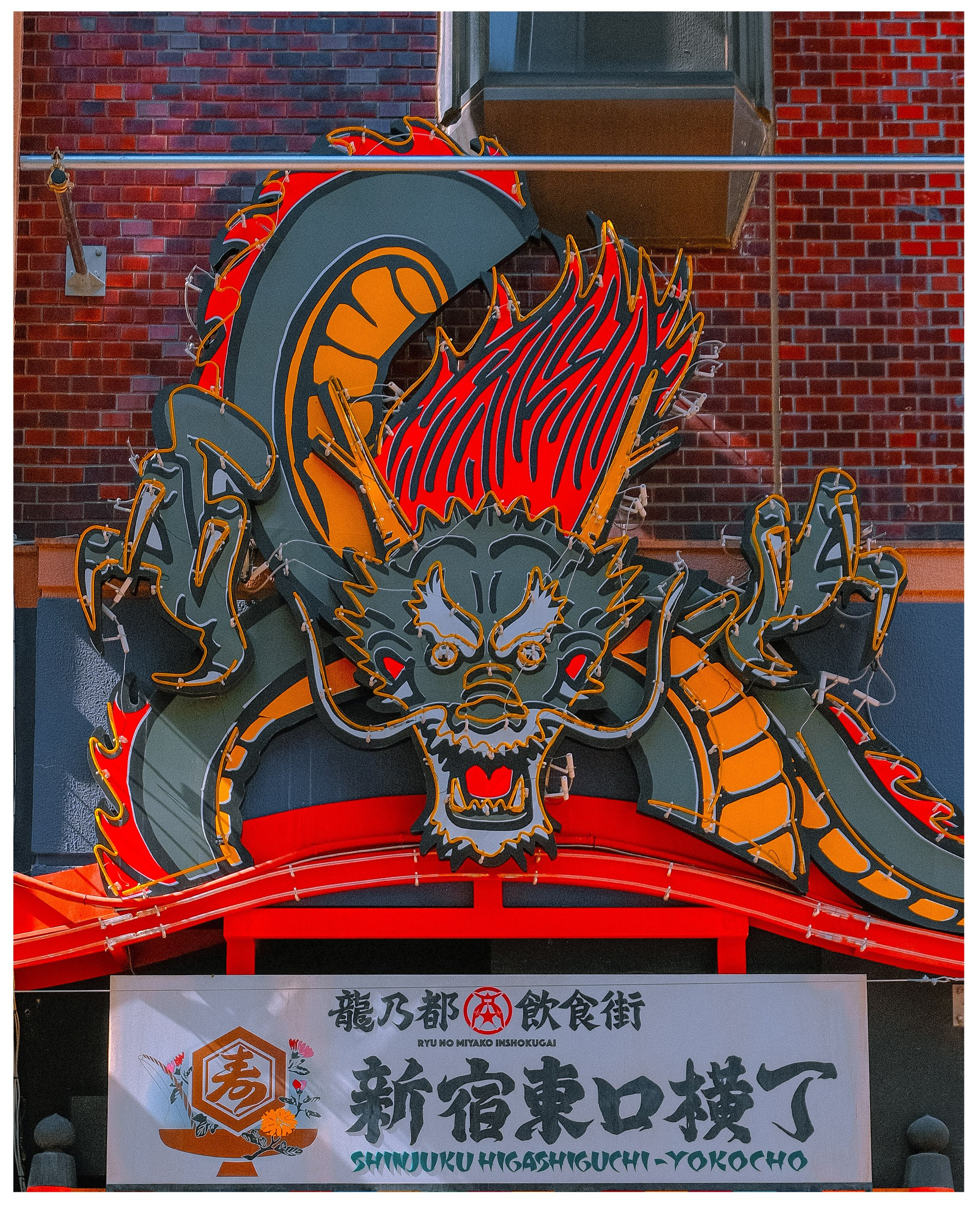 Авторские. -