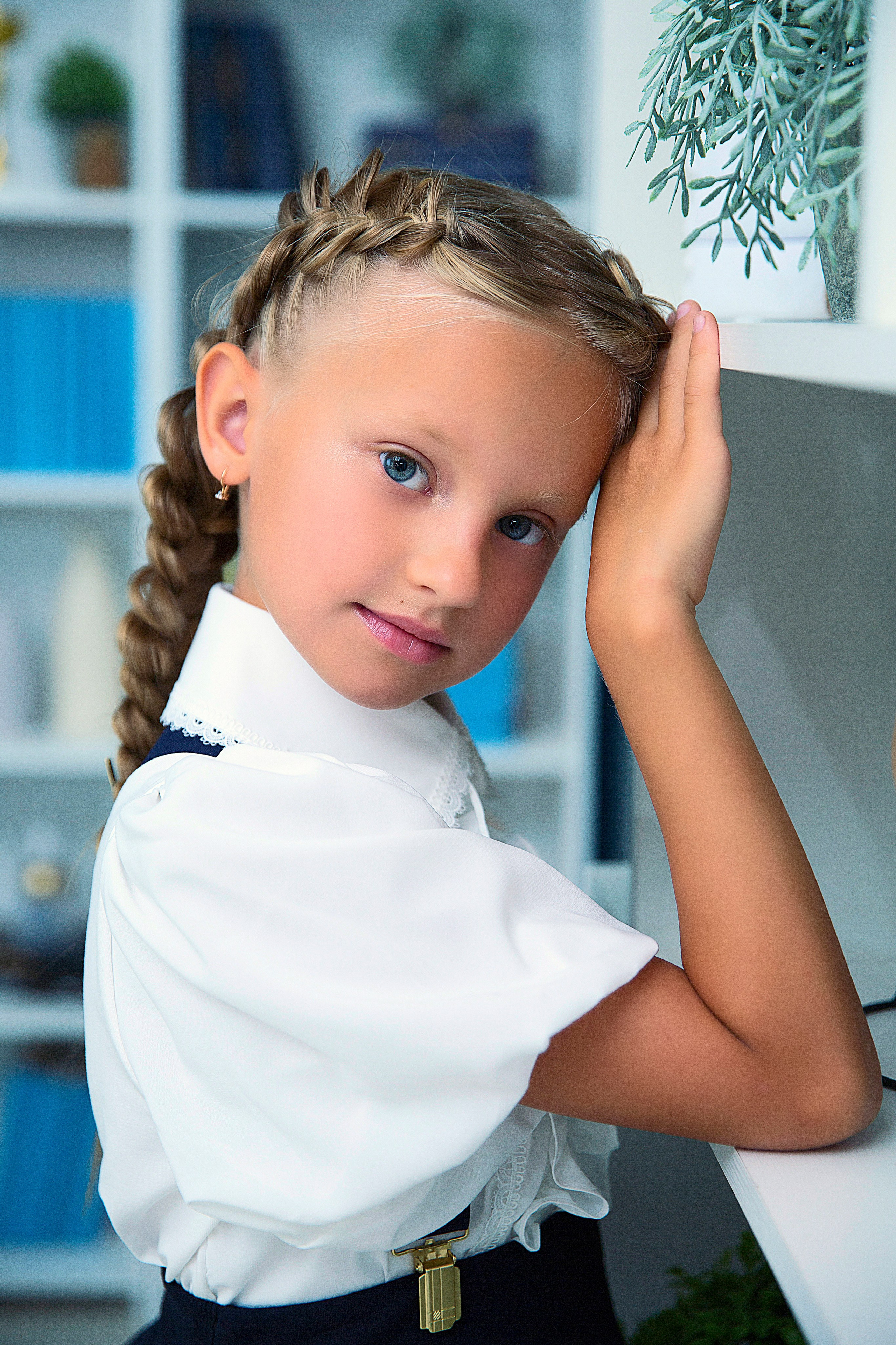 Школьница. Детский школьный фотограф в Кемерово Зиновьева Екатерина