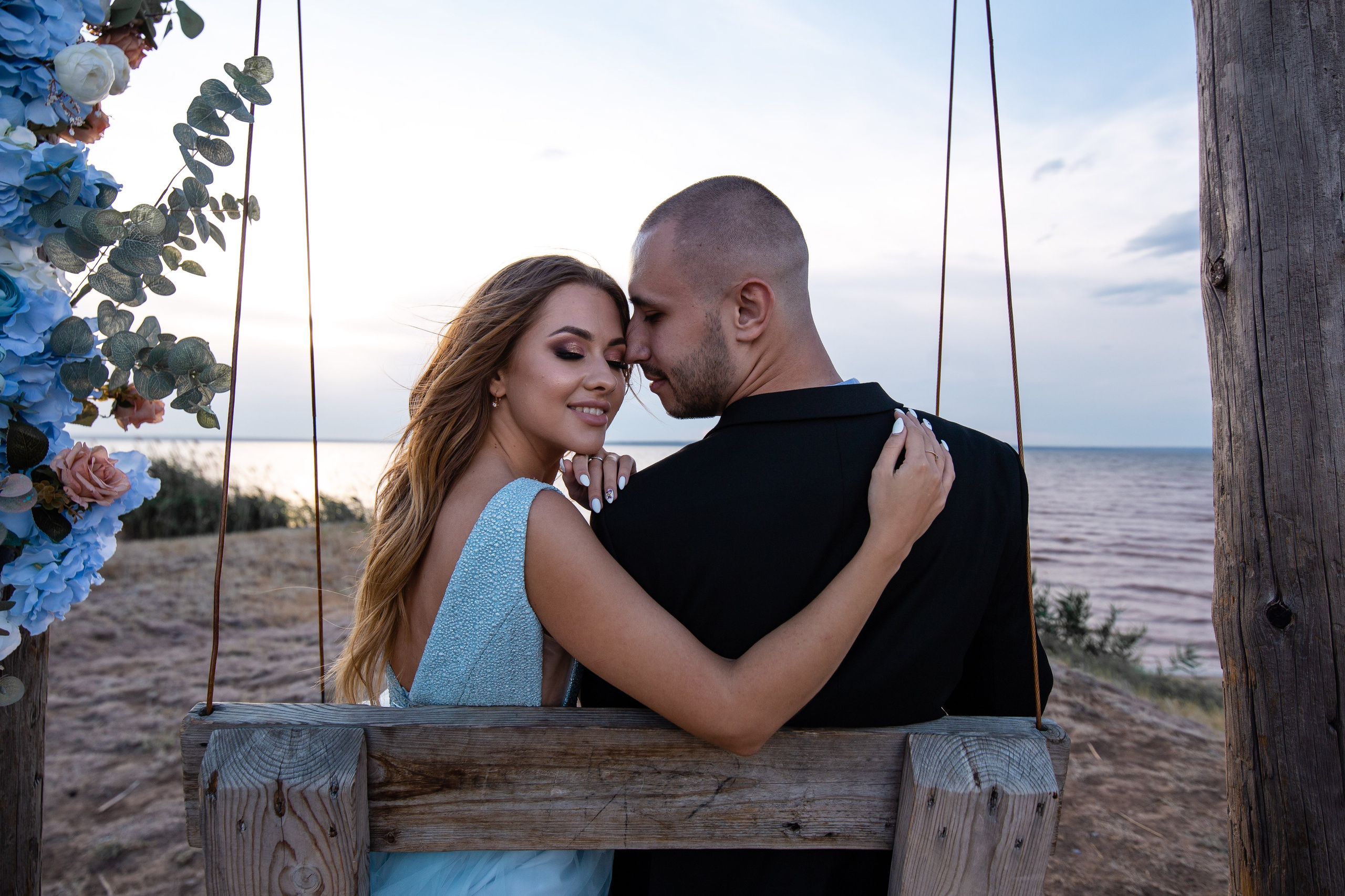 Качели. Фотограф Крохин Олег