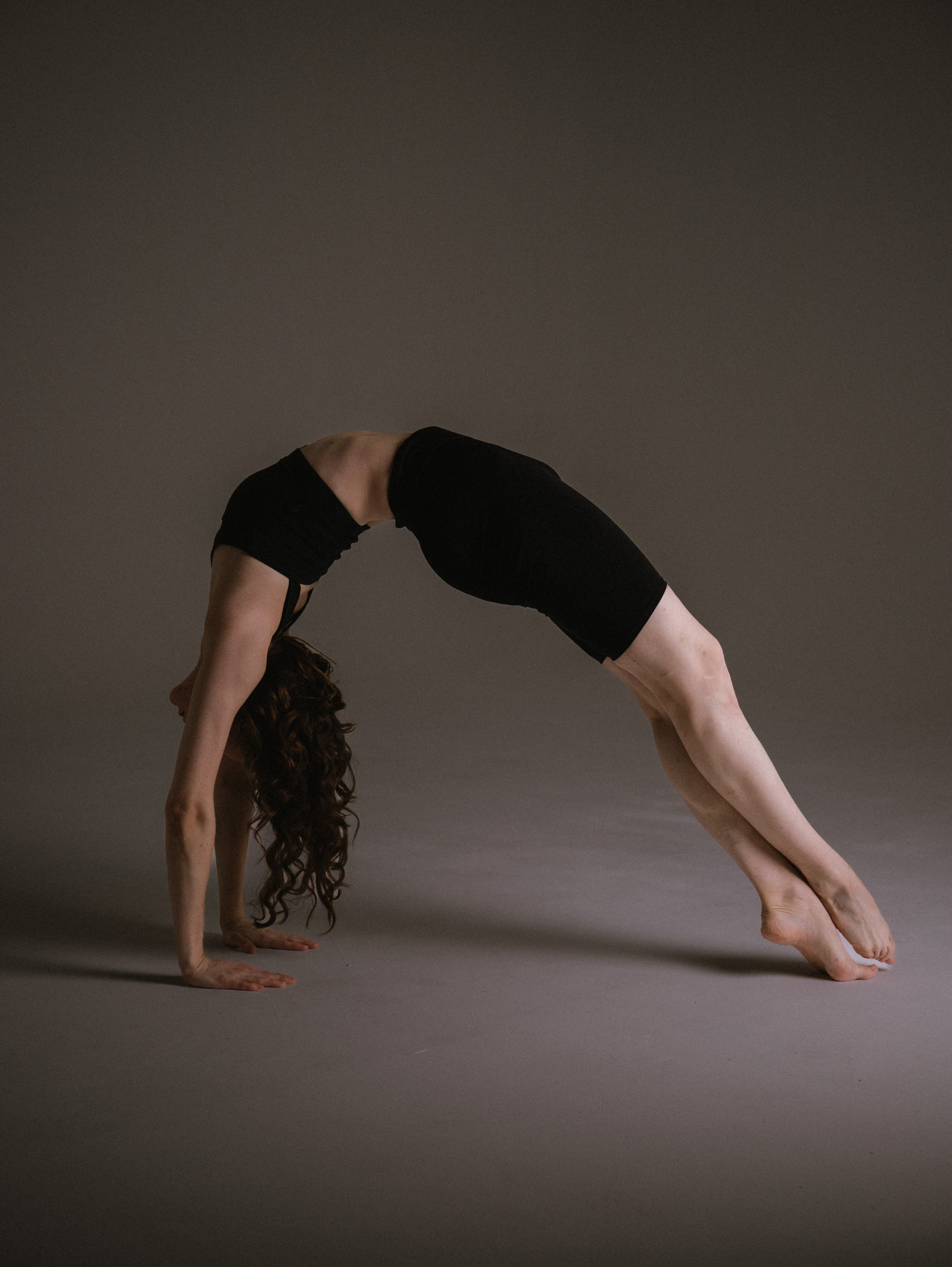 Спорт-эстетика на циклораме. Свадебный и семейный фотограф в Москве Мила Широких