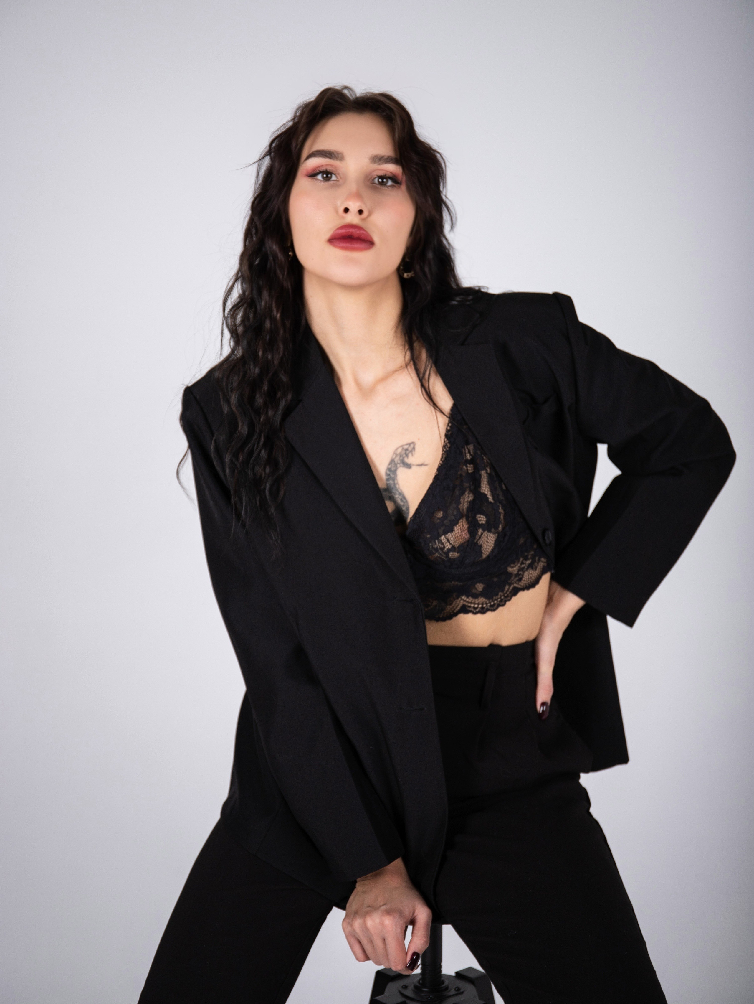 На циклораме. Свадебный и семейный фотограф в Москве Мила Широких