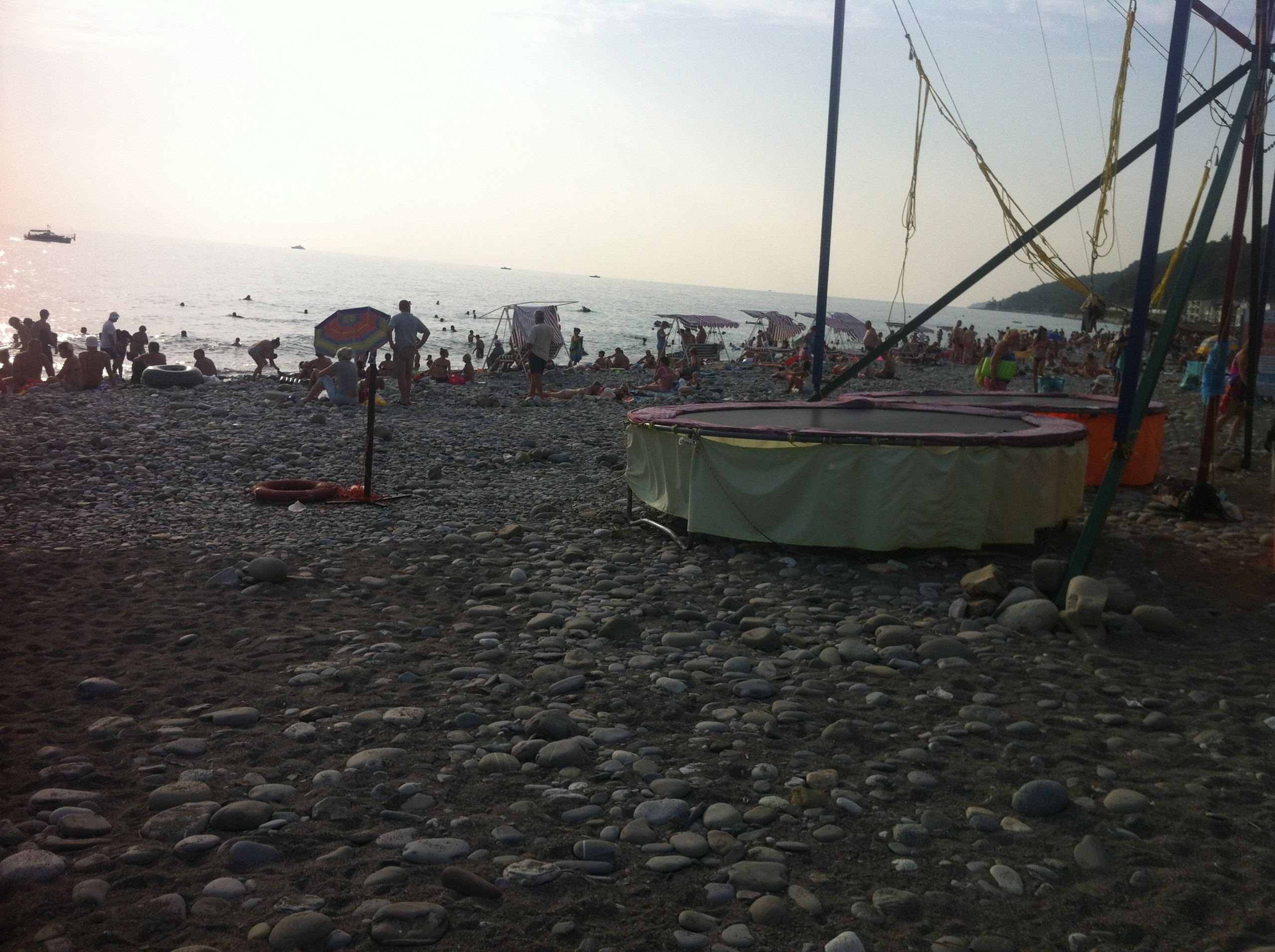 Лоо. Главная