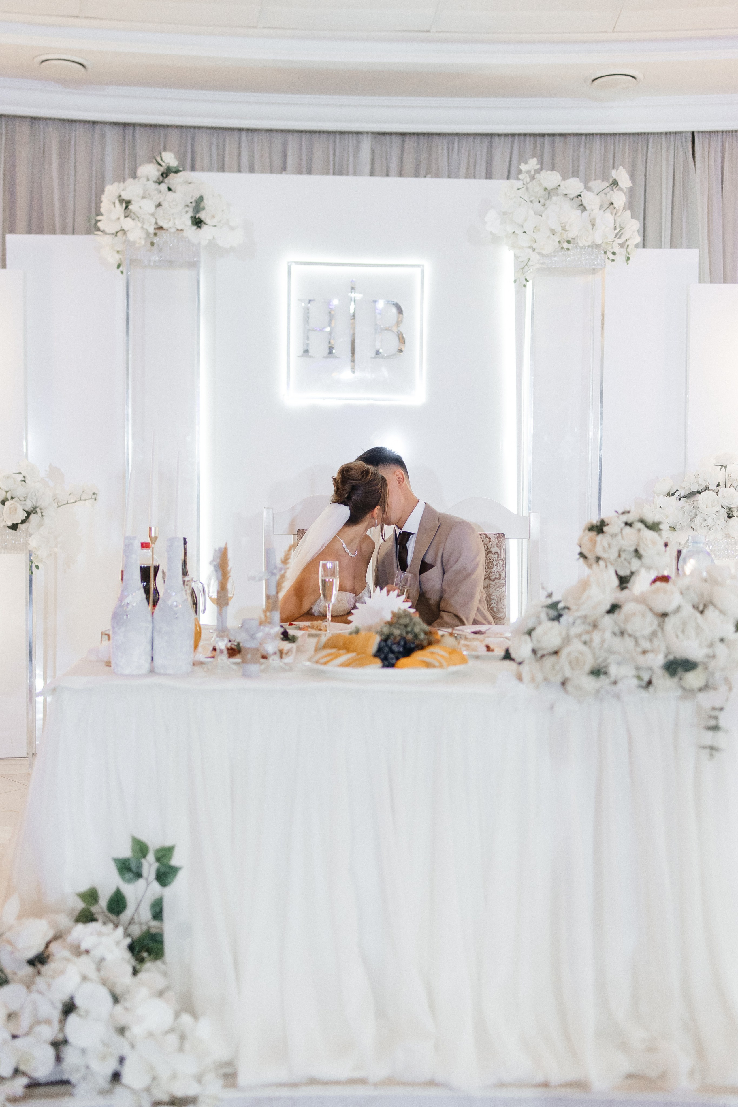 N&V. Фотограф Таганрог Хребет София