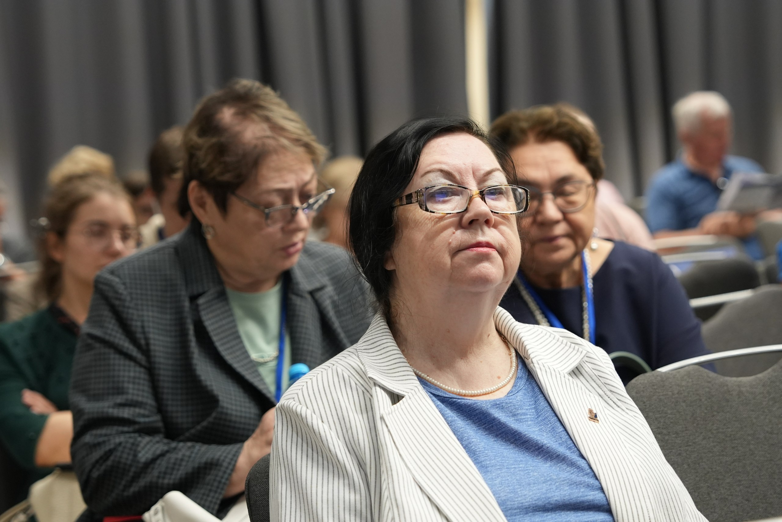 Конференции. Katya Schou