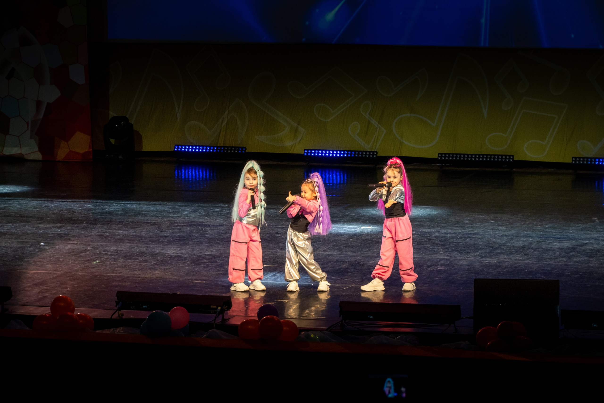 Съёмка концерта для Домисольки, большой концертный зал Космос. «Студия DRONAVT`s» — видеосъёмка и фотография г. Москва