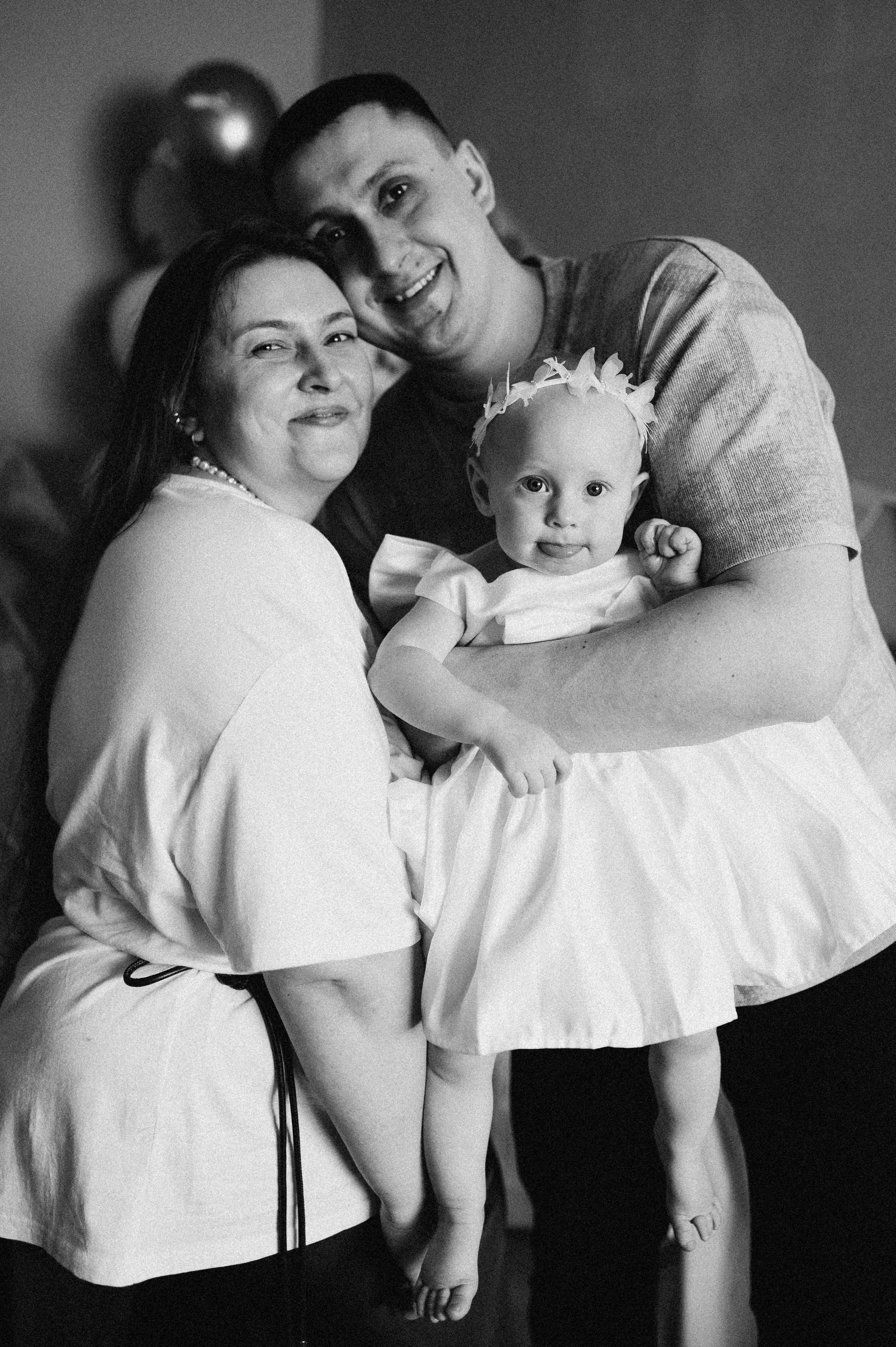 Фотосессия на год ребенку. Семейный фотограф в Новосибирске Женя Индрикова