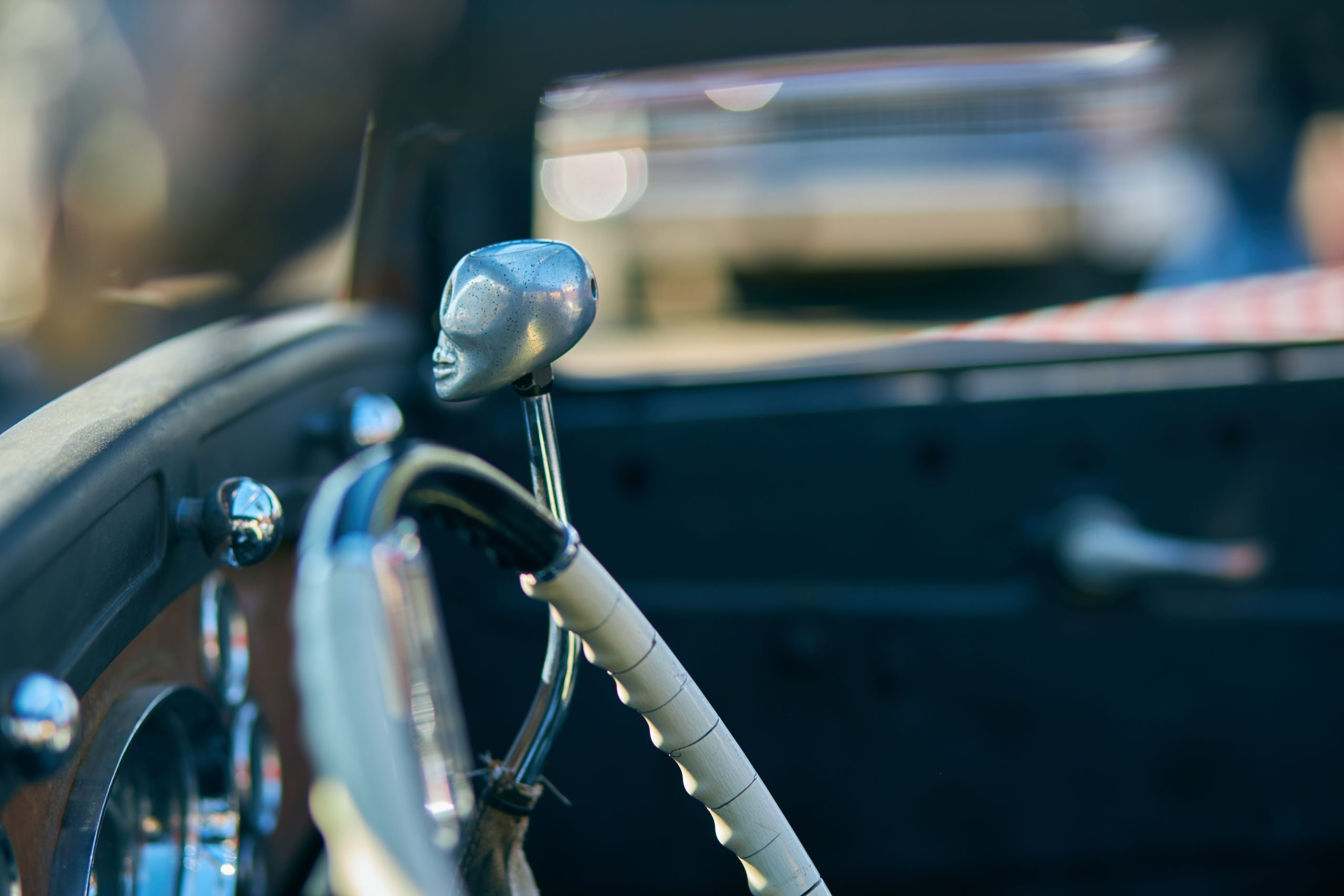 shifter with skull