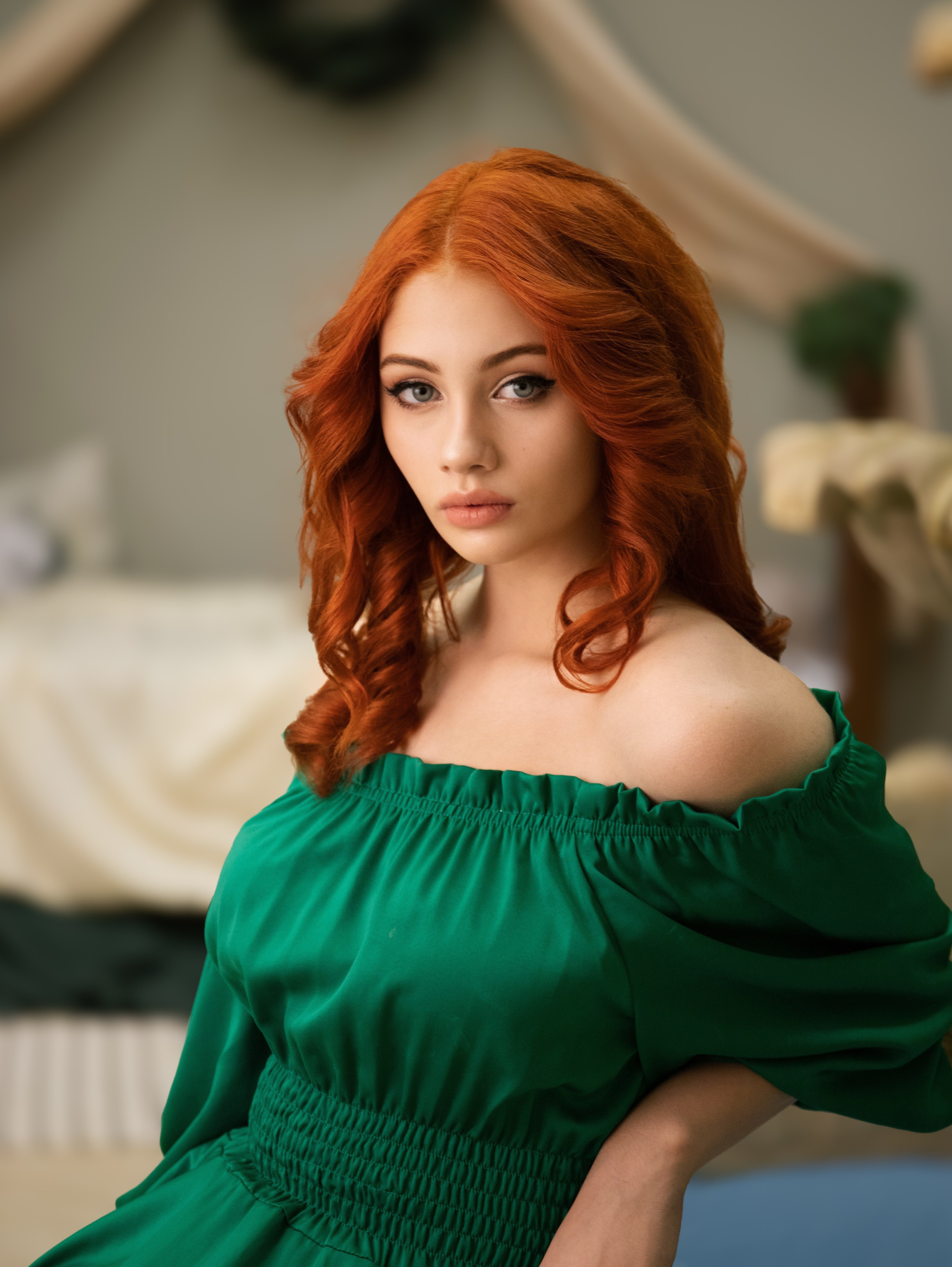 Подруги Новогодняя съемка в студии. Свадебный и семейный фотограф в Москве Мила Широких