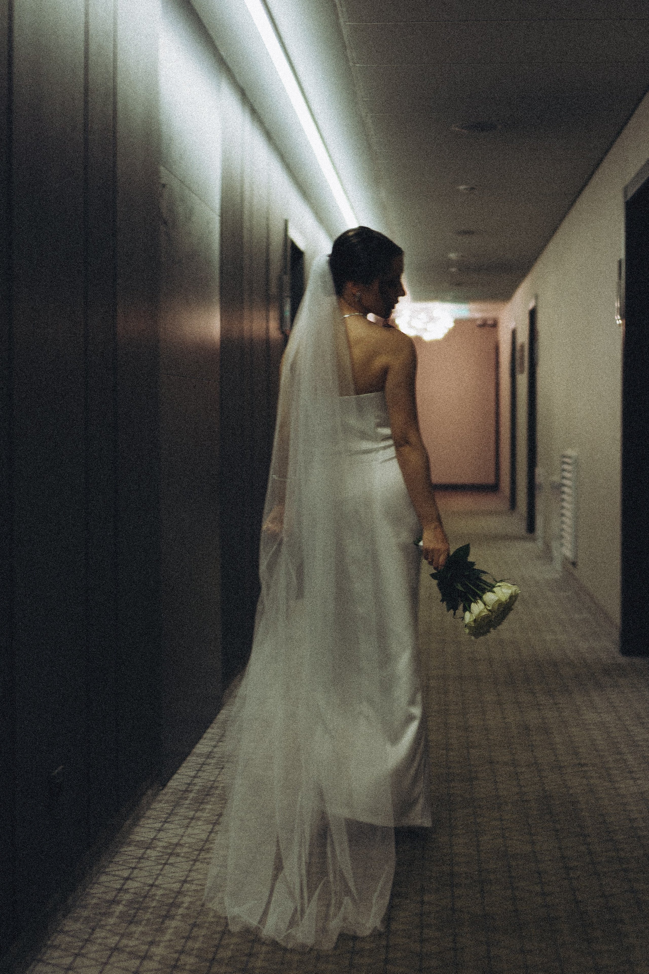 СВАДЕБНАЯ СЬЕМКА СБОРОВ ЖЕНИХА И НЕВЕСТЫ В ОТЕЛЕ И ТАКЖЕ ФОТОСЕССИИЯ В ОТЕЛЕЕ МЕГАПОЛИС БРЯНСК. Профессиональный фотограф, Санкт-Петербург — Виктория Богомолова