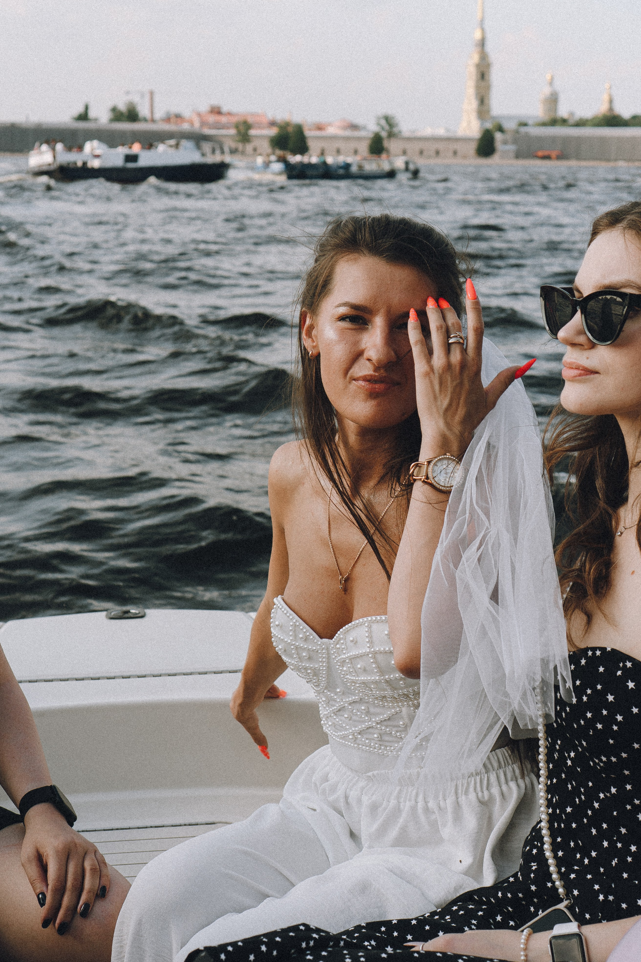 ДЕВИЧНИК НА КАТЕРЕ. Профессиональный фотограф, Санкт-Петербург — Виктория Богомолова