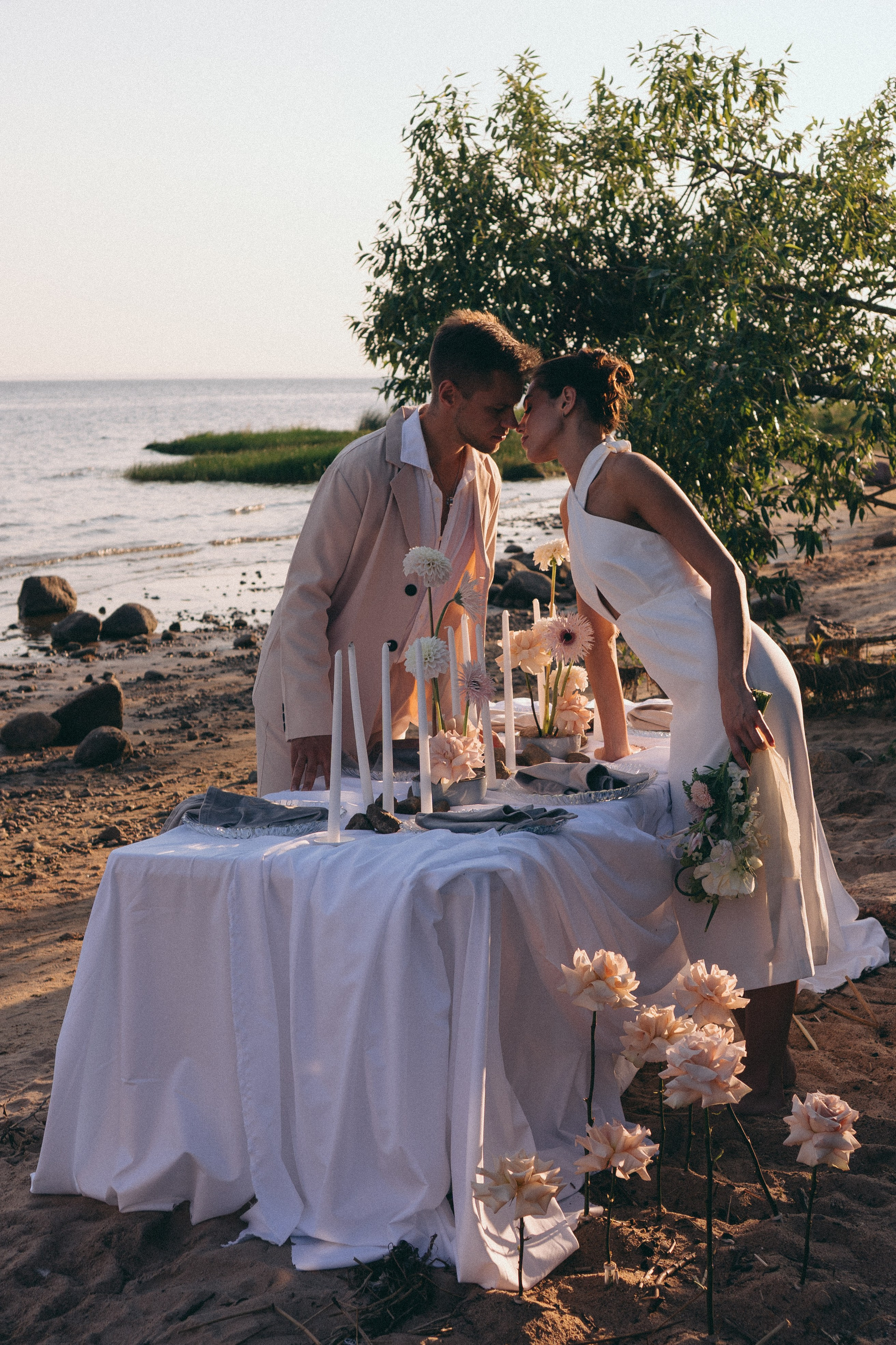 СВАДЕБНАЯ ФОТОСЕССИЯ ВЫЕЗДНОЙ ЦЕРЕМОНИИ (ФИНСКИЙ ЗАЛИВ). Профессиональный фотограф, Санкт-Петербург — Виктория Богомолова