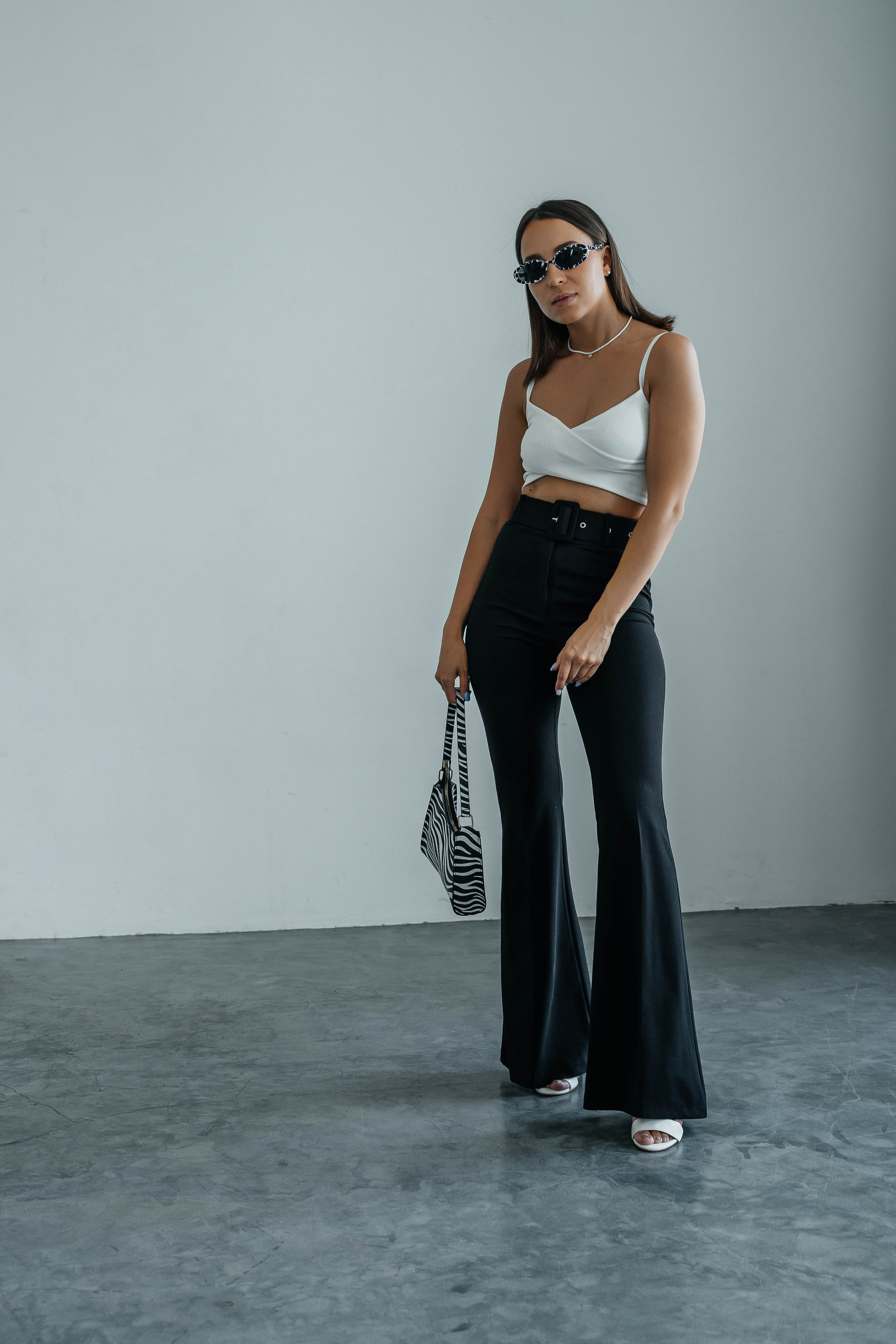 Съемки в интерьере студий. Виктория Алпеева — фотограф по любви