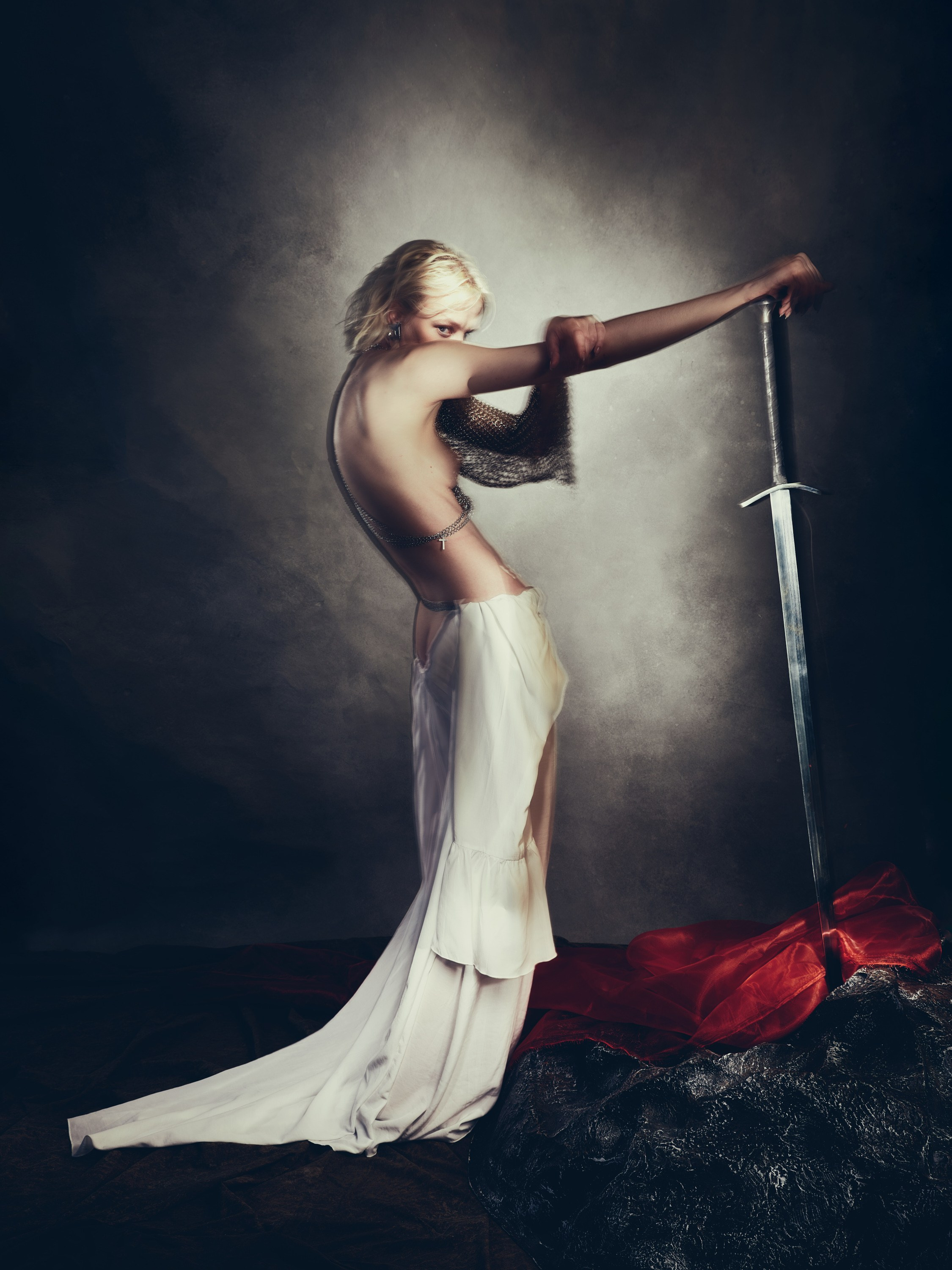 Обучение по студийному свету в городе Барнаул. Курс по Фотографии. MN Studio