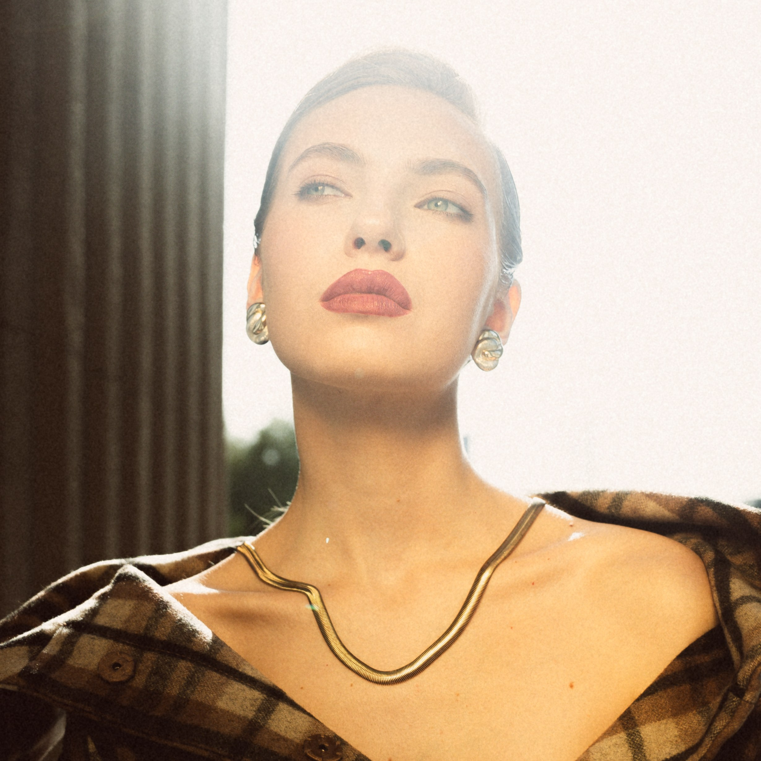 MARIA. TUTSARKIS — Art Director | Stylist | Photographer