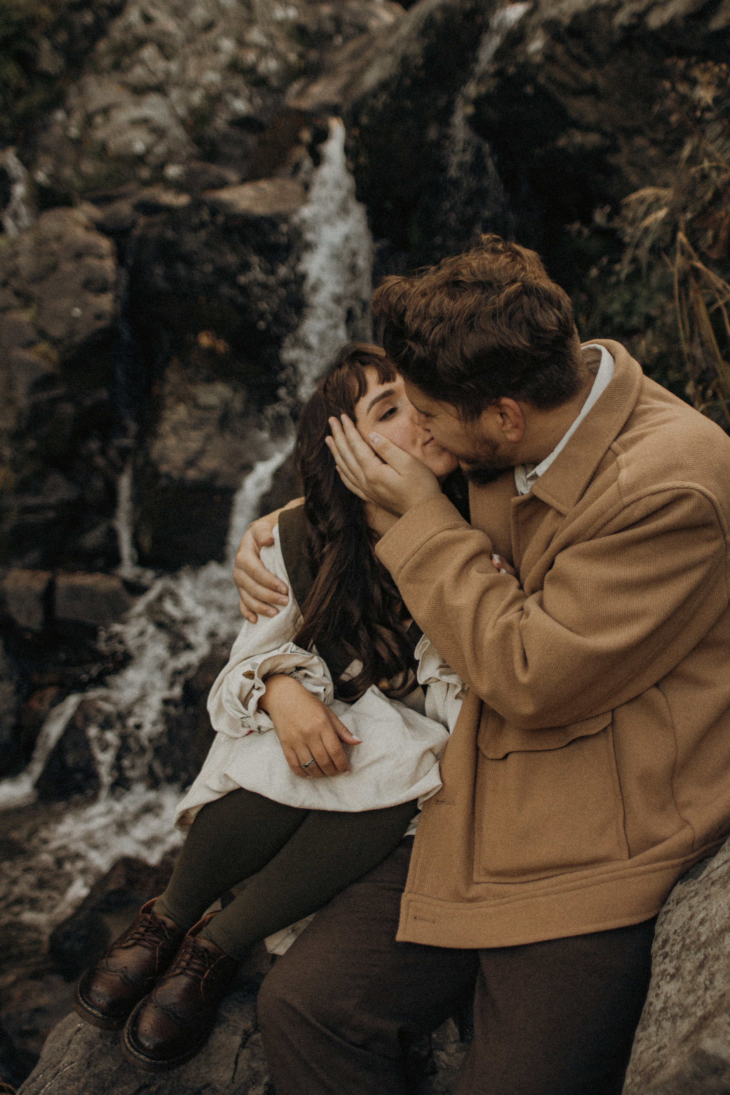 Клятва у водопада. Фотограф Сочи. Екатерина Афанасьева