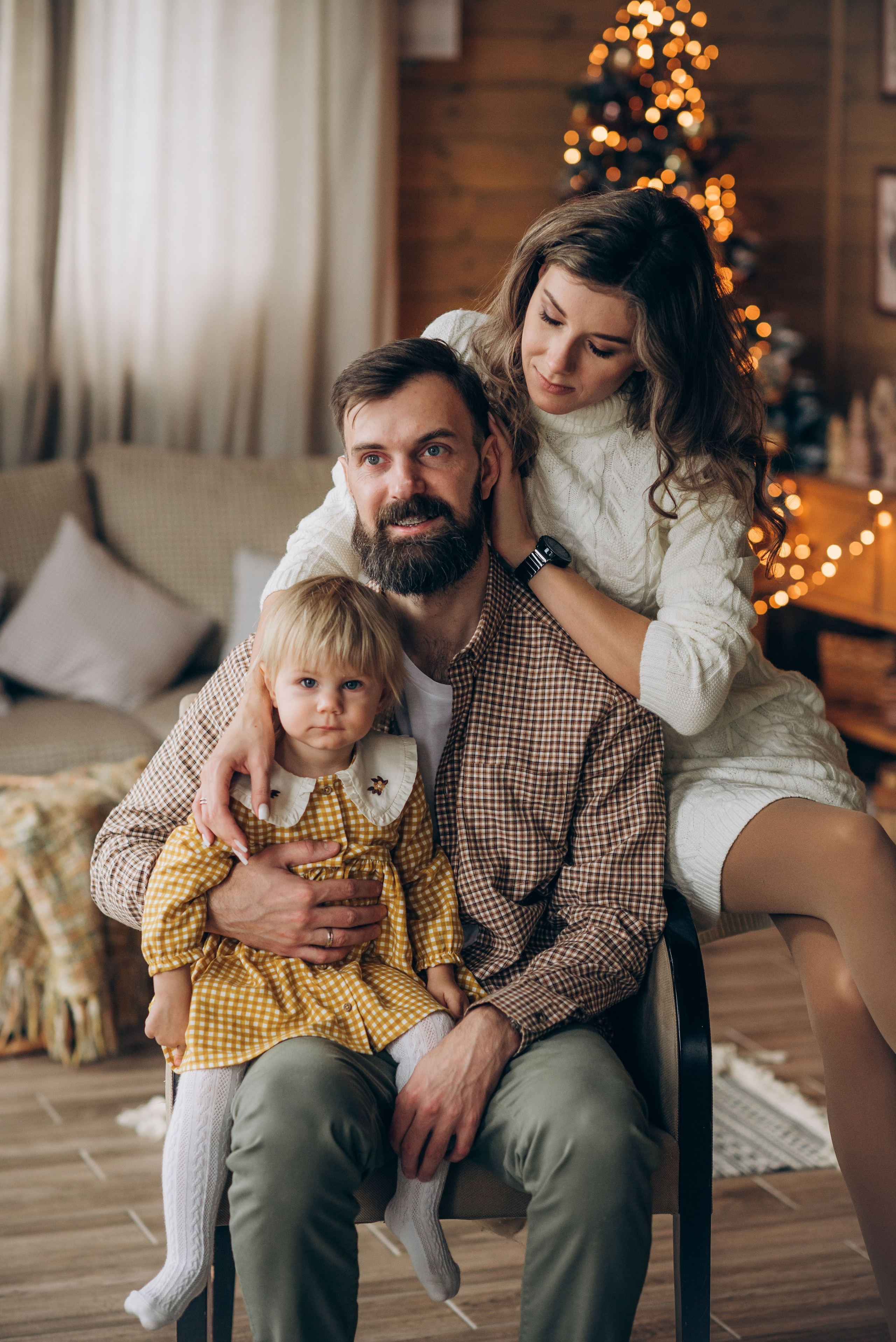 Семейная новогодняя фотосессия в студии. Семейный фотограф в Домодедово и Москве Елена Пичугина
