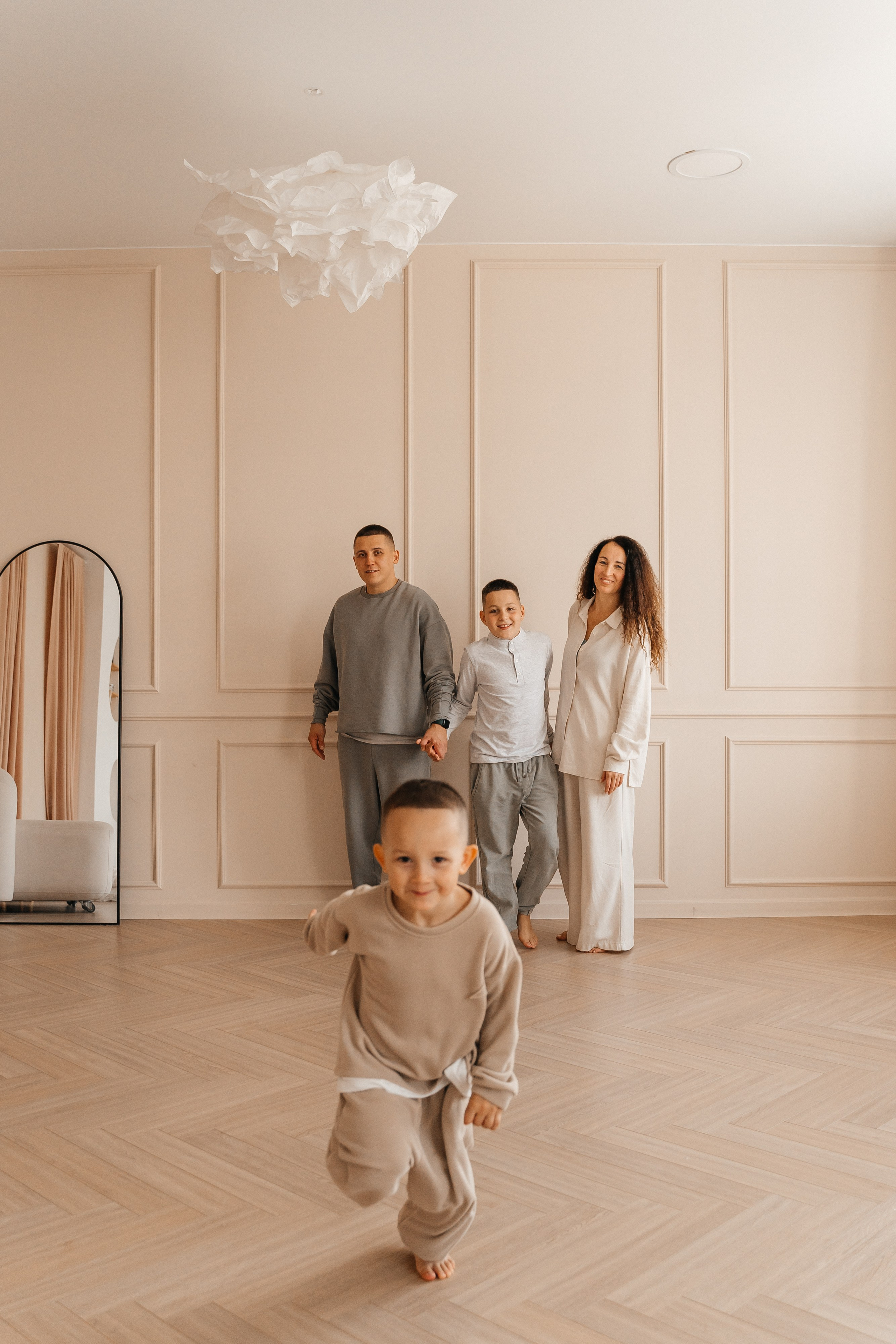 Илья, Вера, Сёма и Дима. Волик Мария