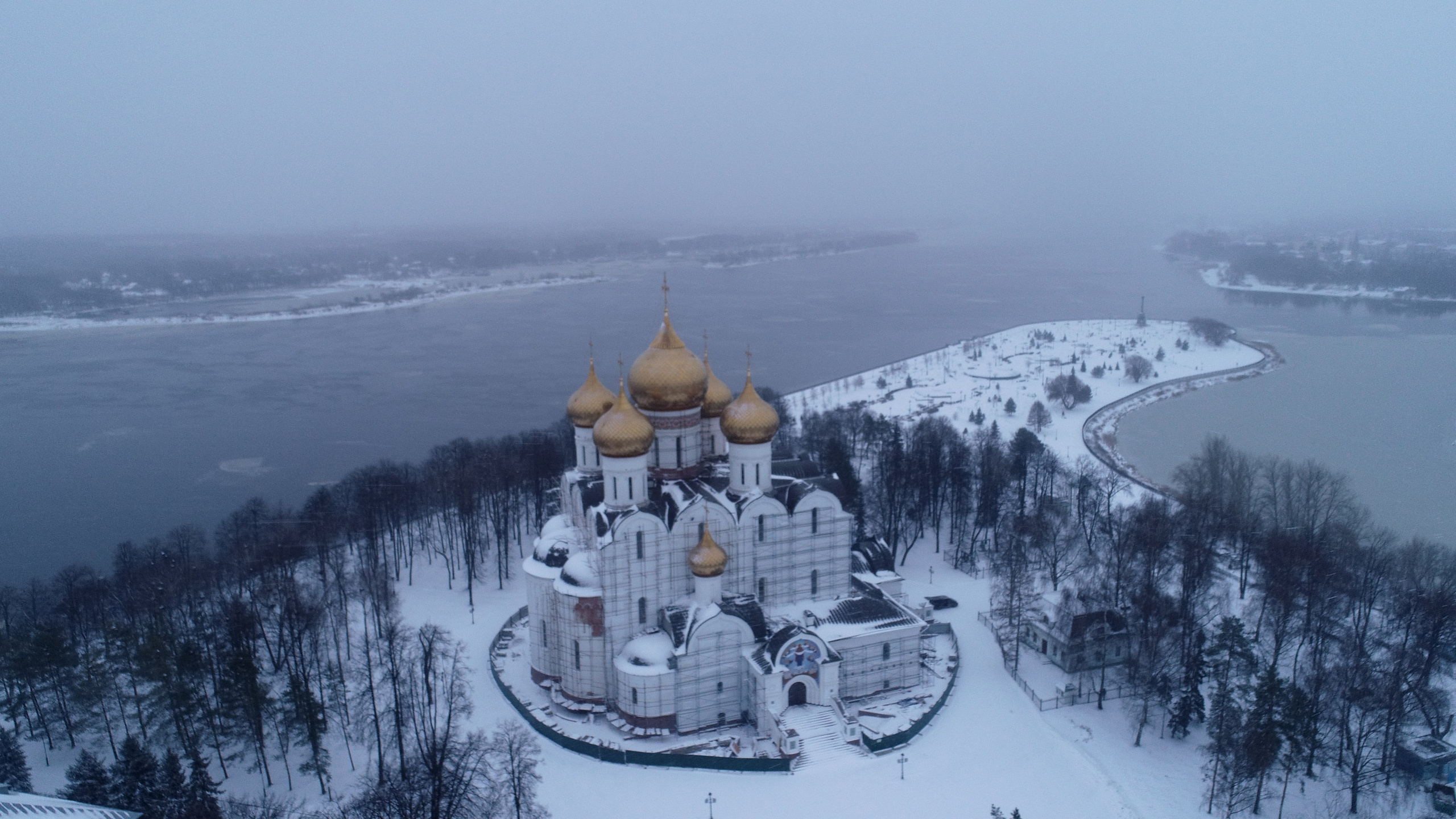 Аэросъёмка в Ярославле дрон квадрокоптер — портфолио Грибов Медиа. Фото и видеосъёмка в Ярославле | Грибов Медиа контент студия  — от 2500 ₽/час