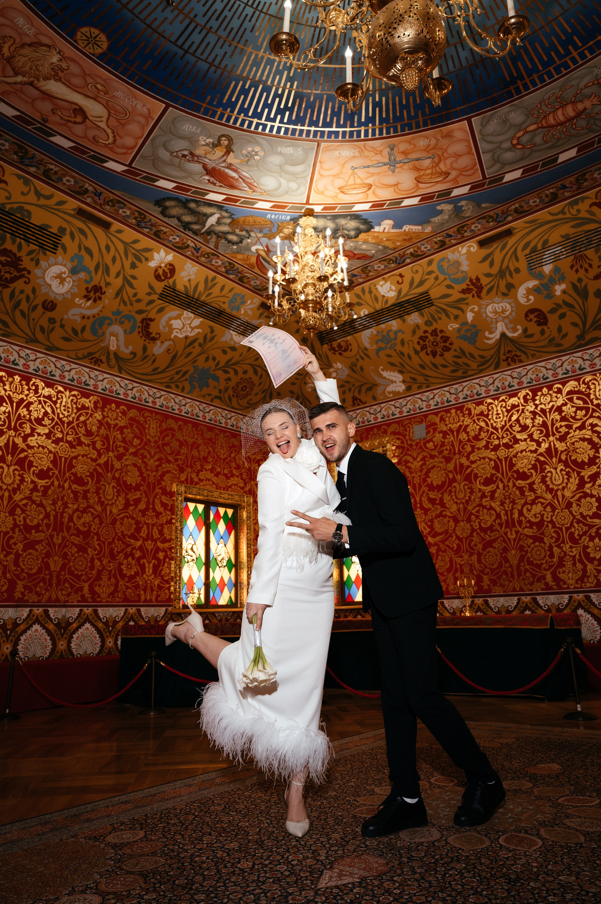 Свадебная фотосессия у Дворца Алексея Михайловича