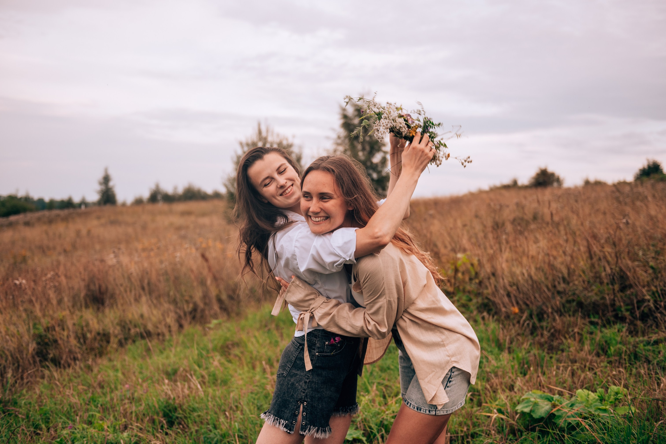 В полях Иван-чая. Свадебный и семейный фотограф София Невская