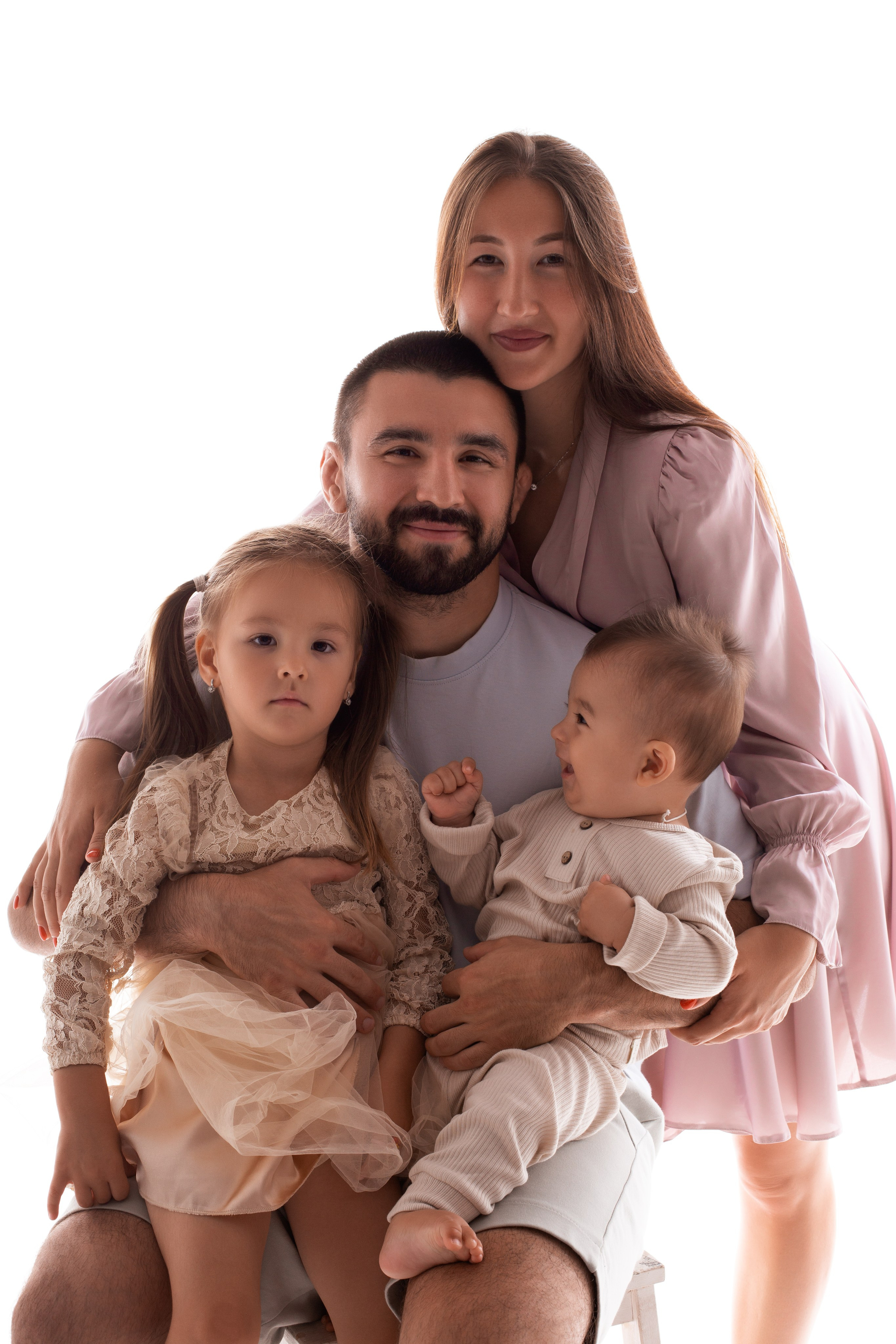 Семейные. Фотограф в стиле минимализм Тюмень