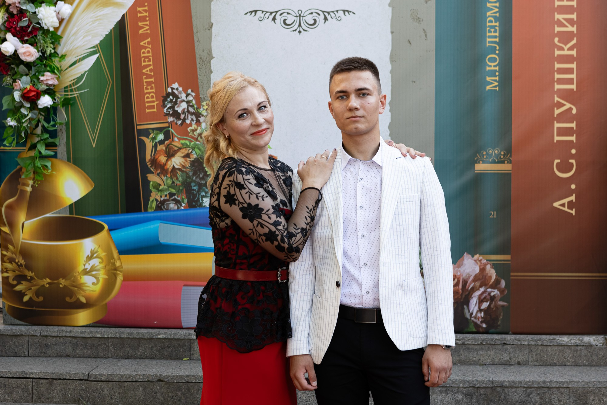 Фотосъёмка выпускного в школе. Свадебный фотограф, фотосъемка в Крыму, Севастополе, Симферополе, Ялте