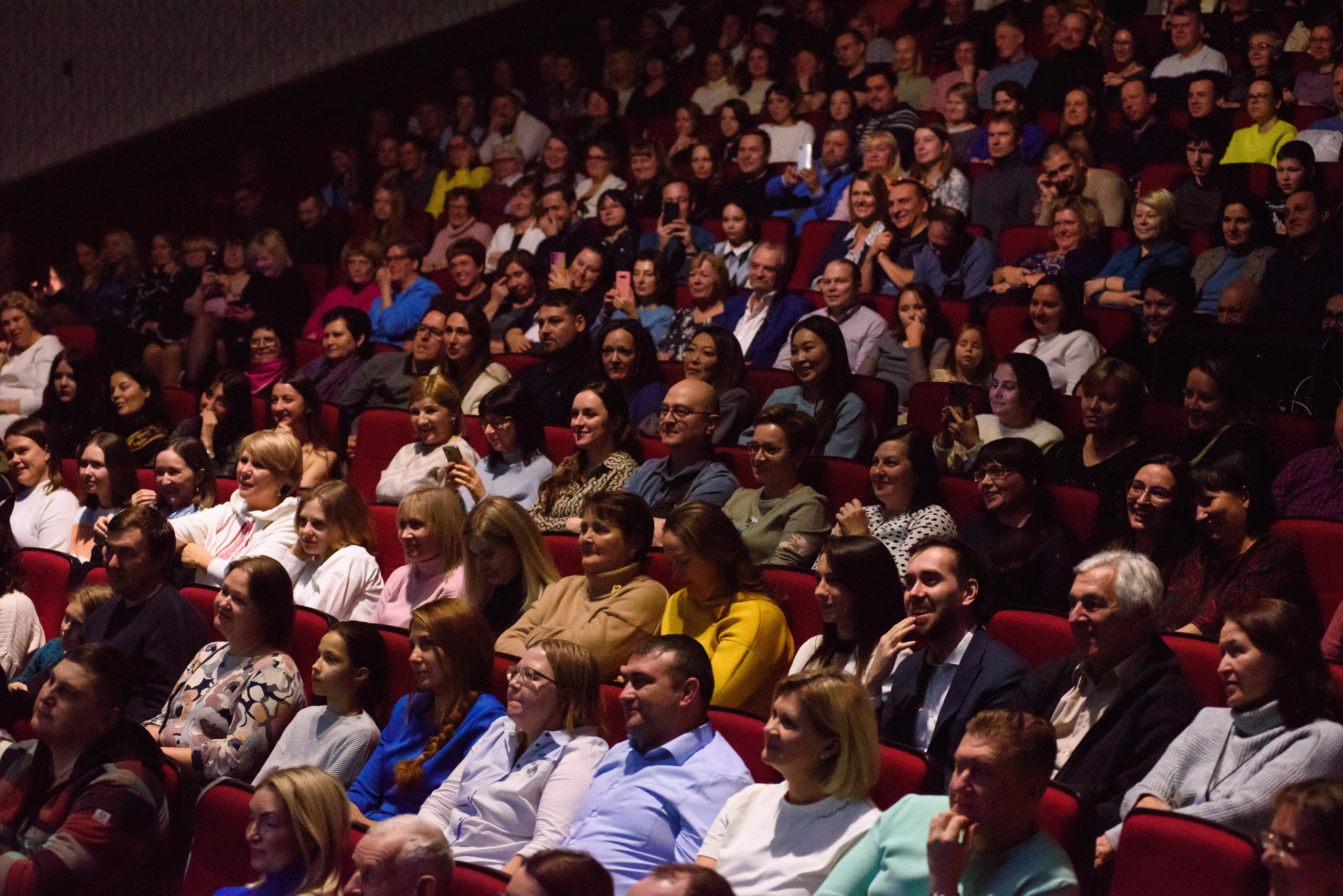 Антон и Виктория Макарские — «Имена на все времена», КЗ Измайлово. Бренд-фотограф для экспертов и блогеров в Москве Влада Горбовская