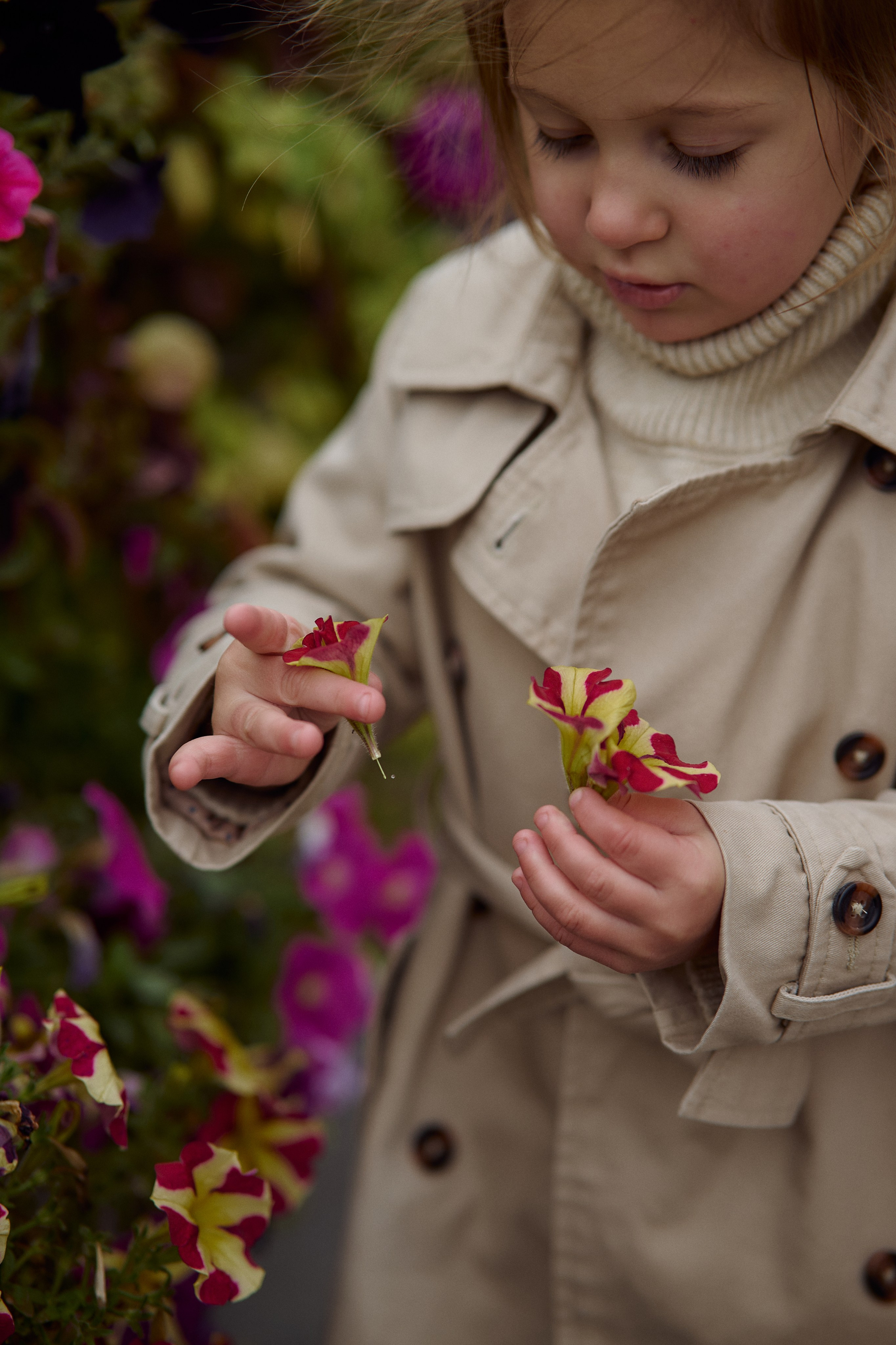 Рита и Кира. Прогулка по центру. Семейный и свадебный lifestyle-фотограф в Москве Мария Петрова