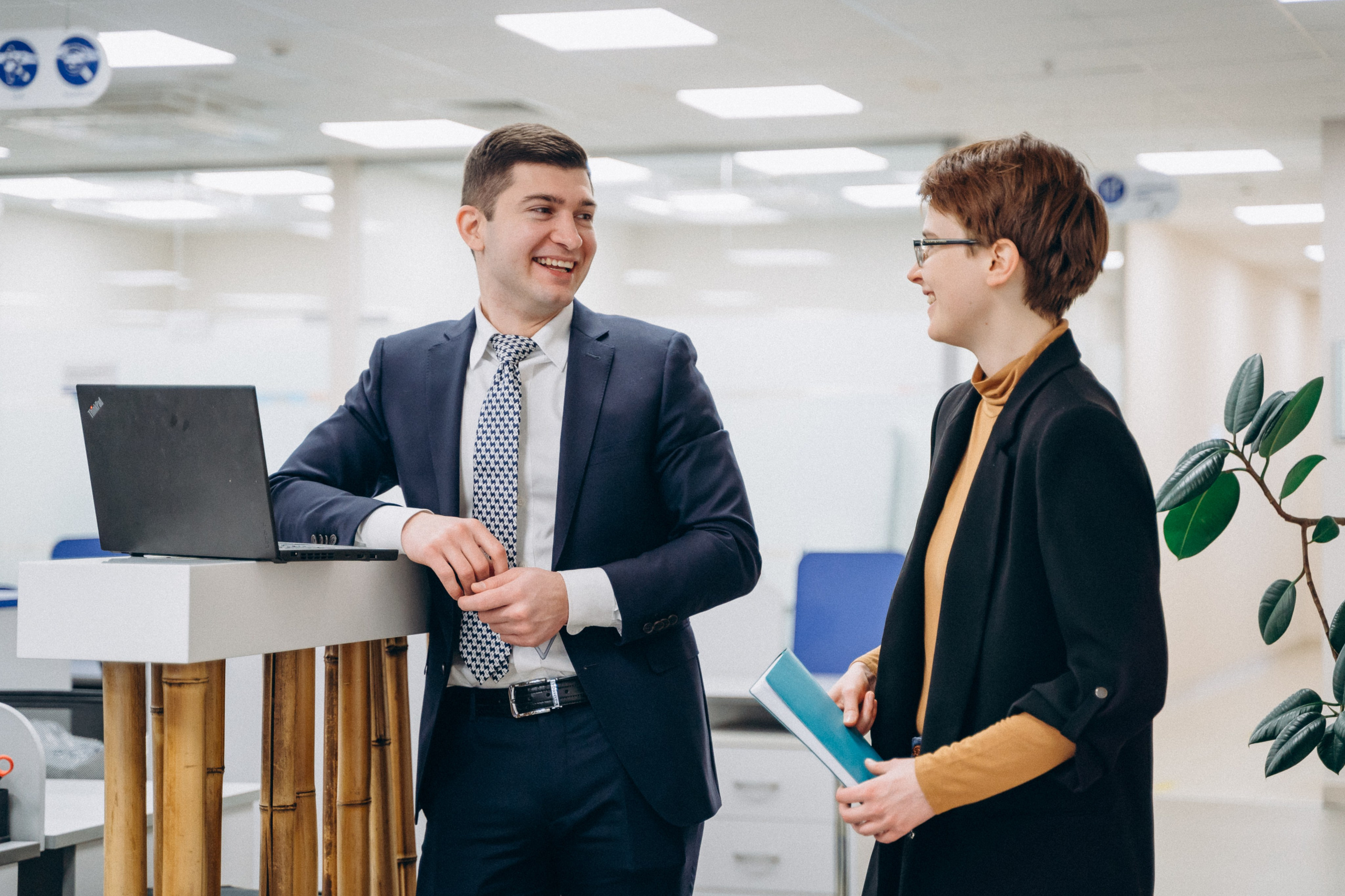 Бизнес портрет. FOTOZ Studio / Фотовидеомейкер Андрей Смирнов