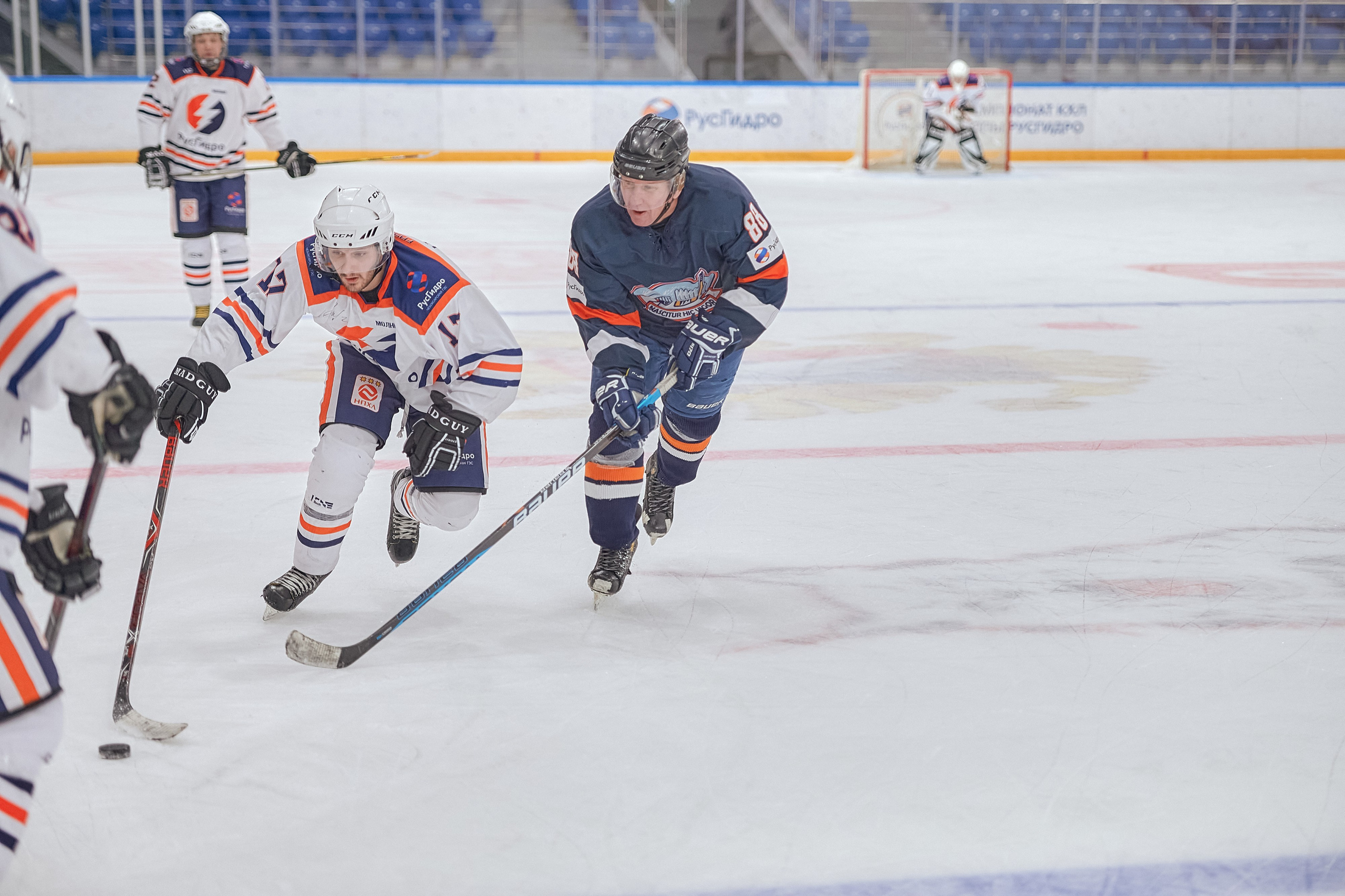 Портфолио репортажной фотосъёмки: Кристалл арена — Хоккей — РусГидро. Фотограф Яковлев Роман — Красноярск