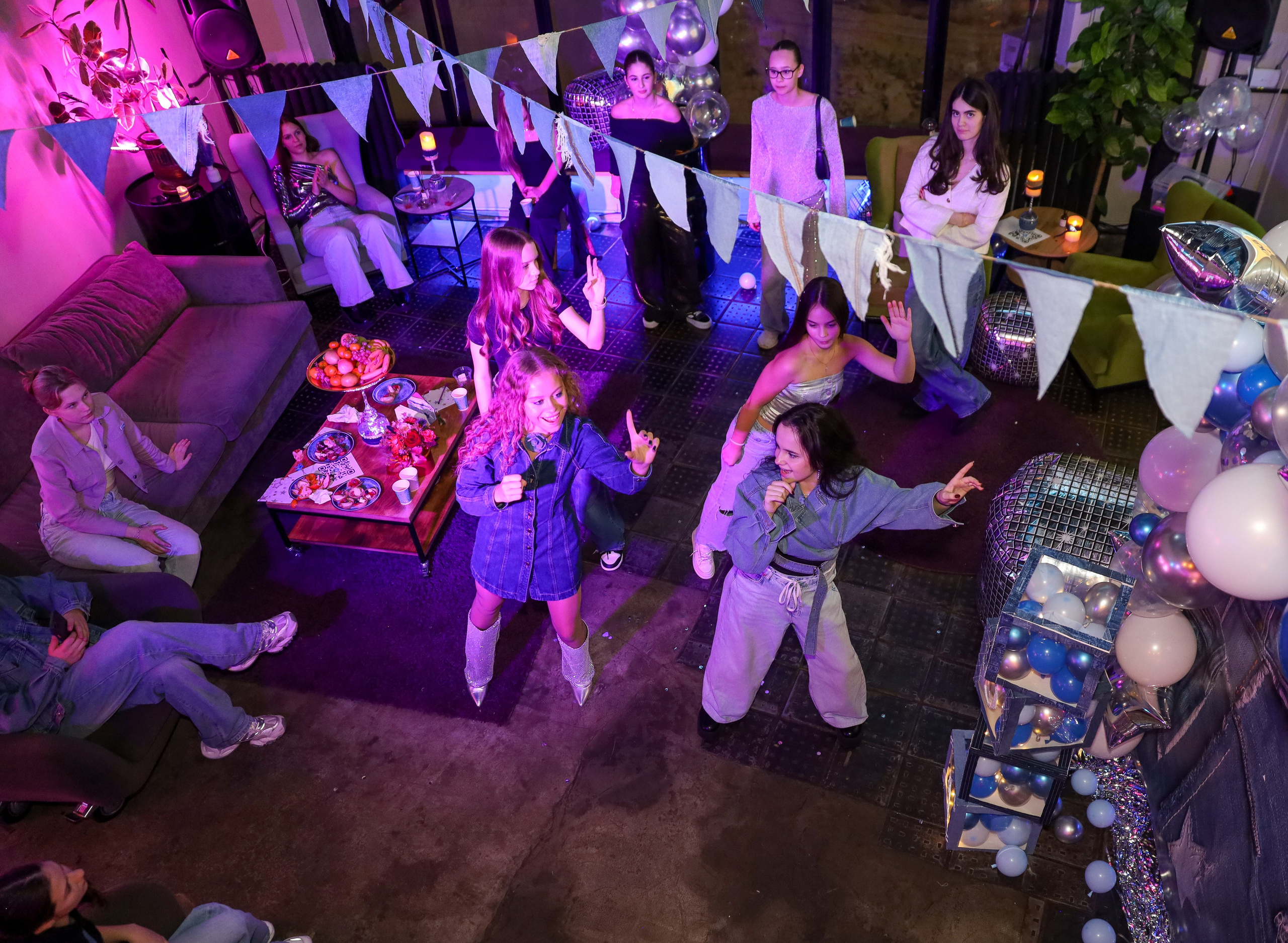 ДЕНЬ РОЖДЕНИЯ СОФИИ В UPLINE SPACE. Фотограф мероприятий Ирина Каширина