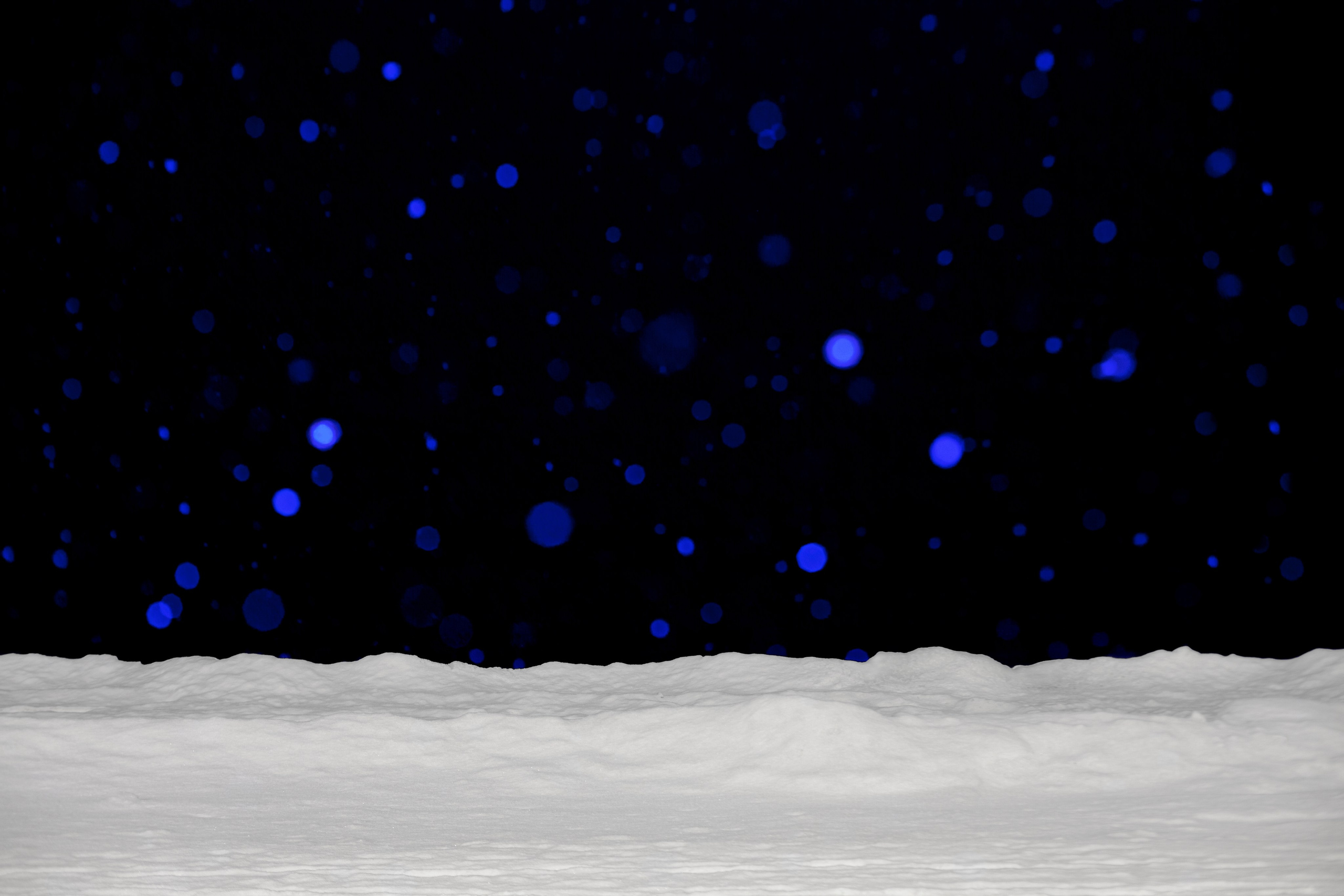 Формальная сторона. Фотографии Саши Любина