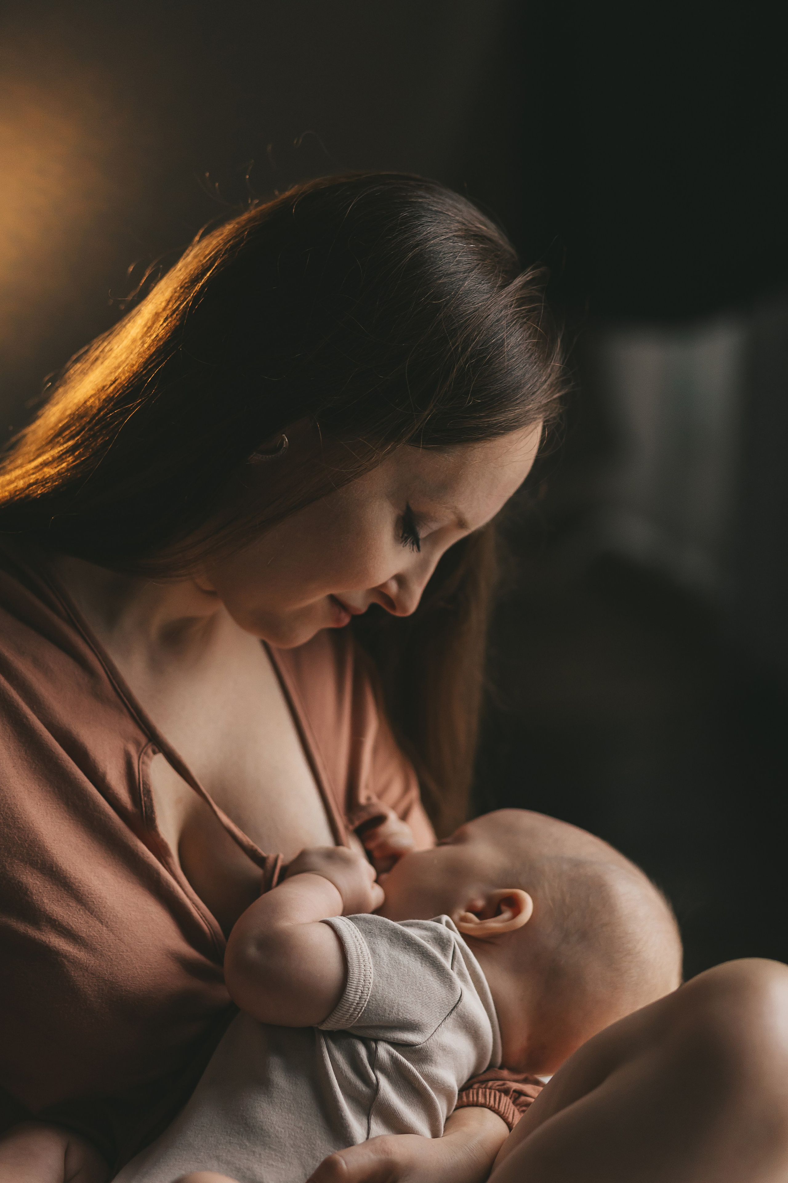 Съемка новорожденных малышей в Москве. Семейный и женский фотограф в Москве Надежда Воробьева