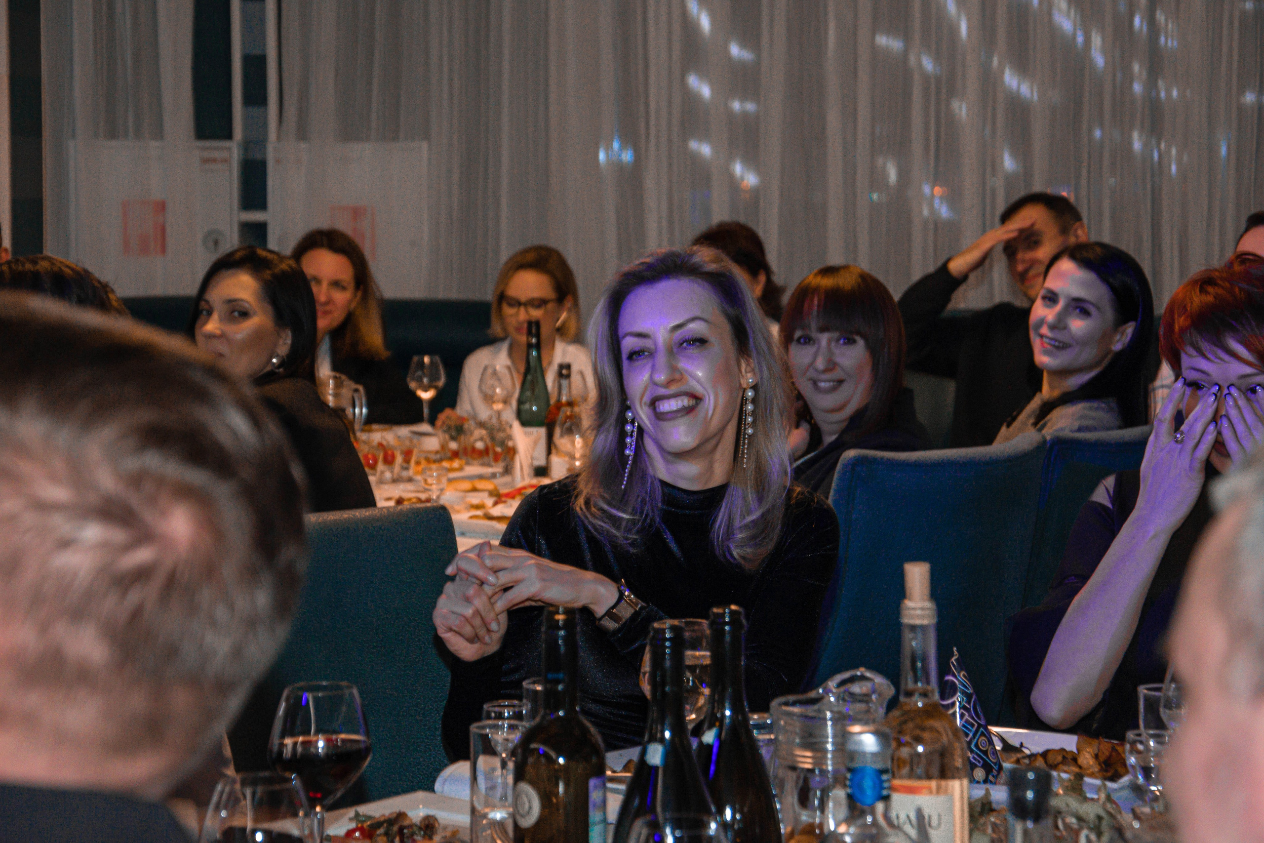 Корпоратив. Женский фотограф в Людиново и Киров