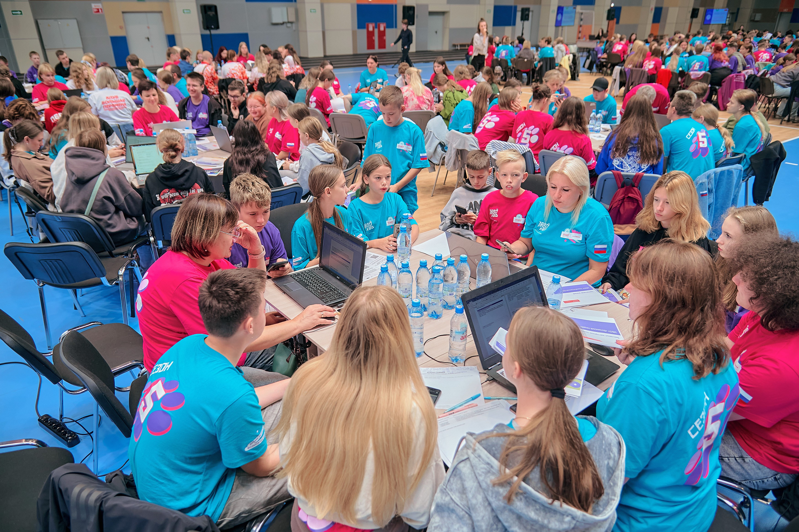 Большая перемена. Фотограф Яковлев Роман — Красноярск