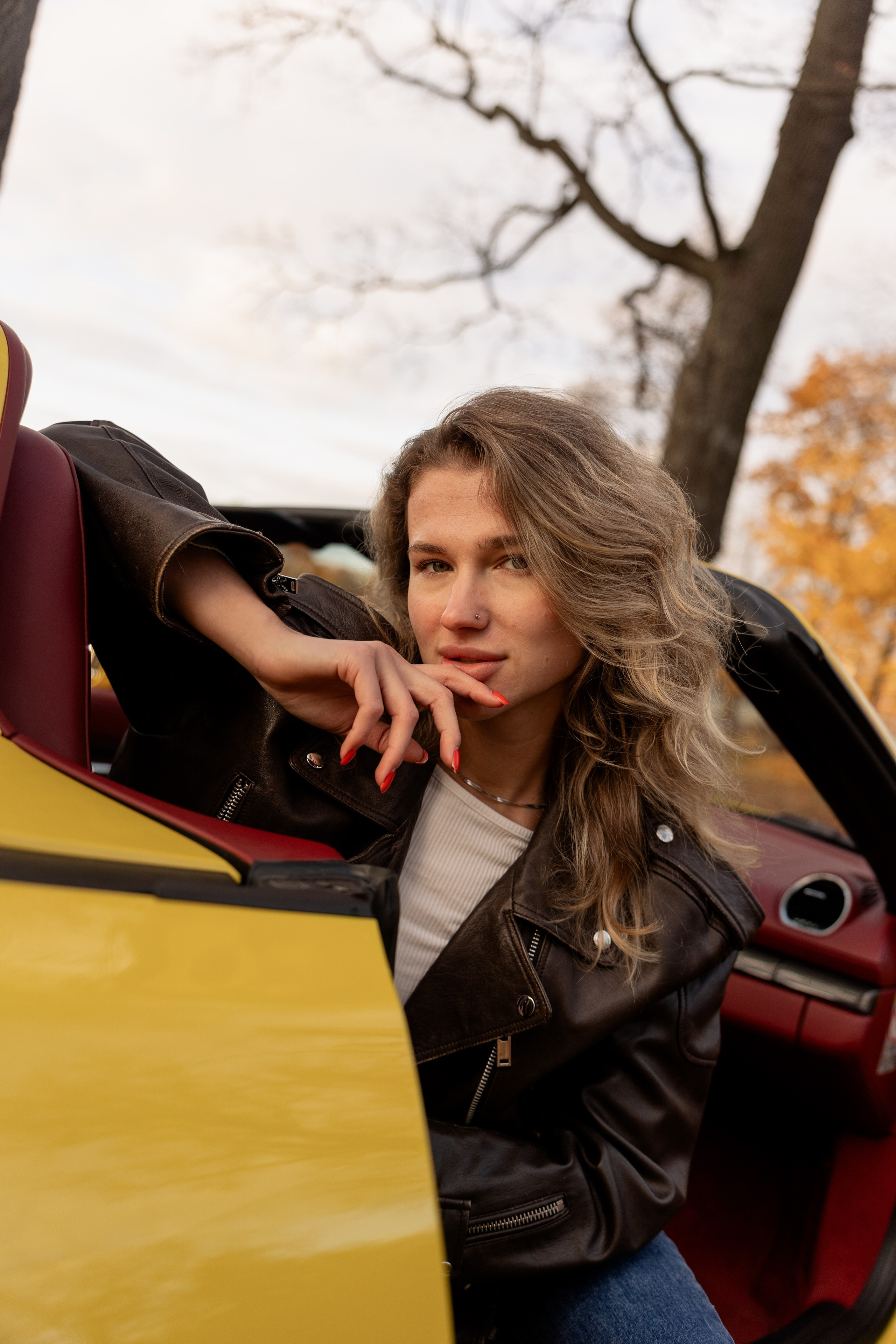 Осенняя Lovestory 💛. Фотограф Артем Бросов в Санкт-Петербурге и Дубае