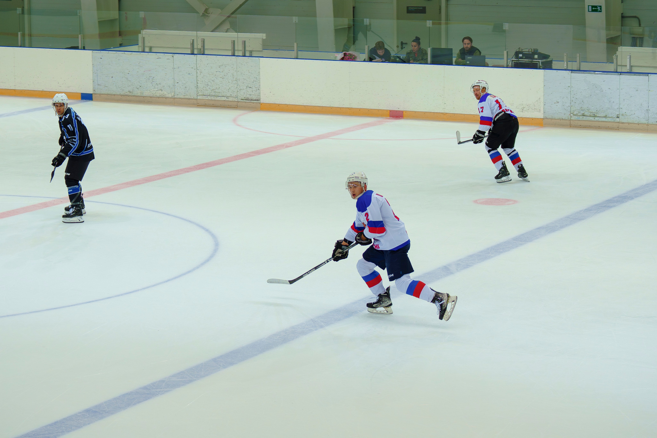 Фотосъемка хоккейных матчей в Сочи. Фотограф видеограф Геннадий Янбаев в Сочи, Краснодаре