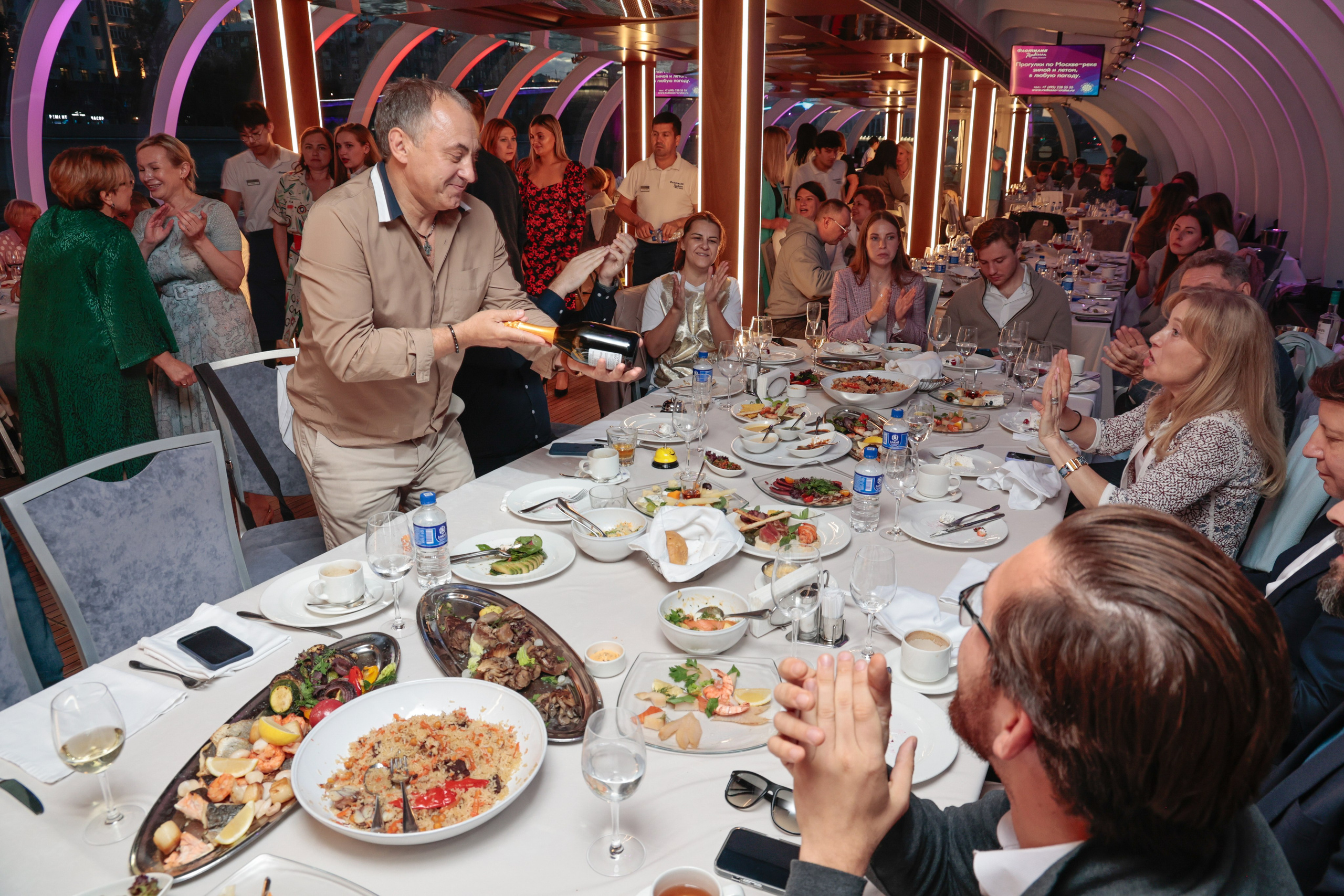 Radisson — корпоратив. Фотограф и видеограф — Москва