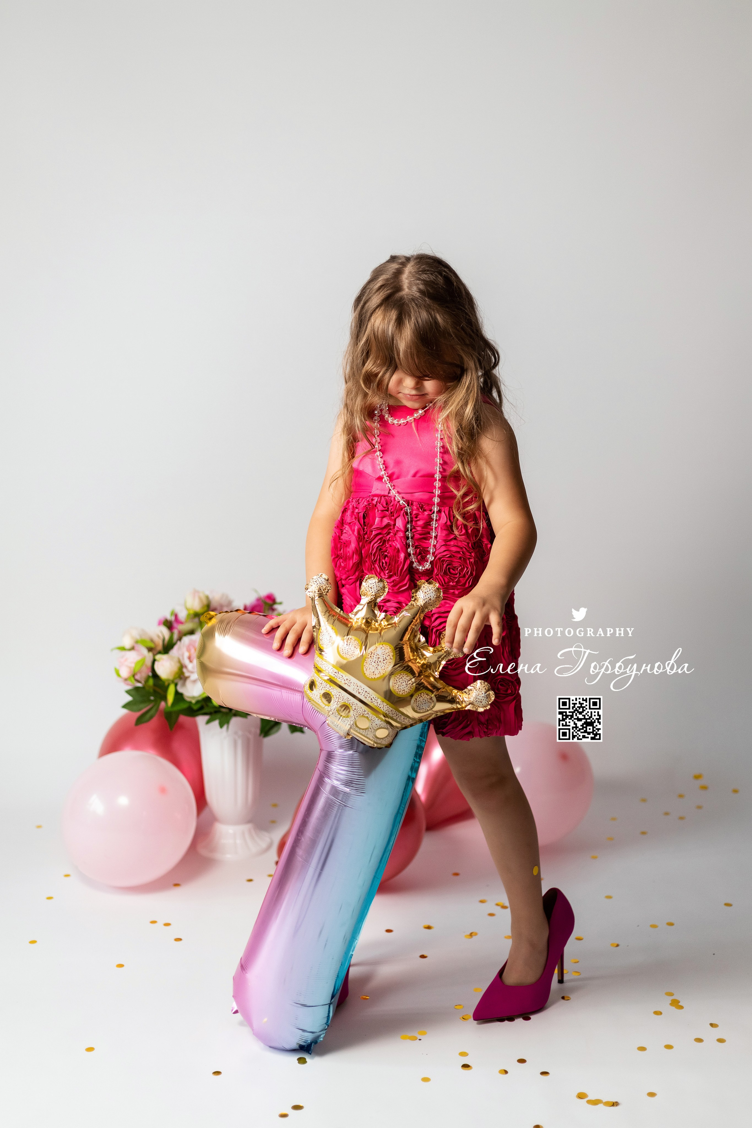 «Модница в розовом» В моей студии. Вероника и Александра. 2024. Фотограф Пермь. Свадьбы. Семья и дети, школа, д. сад. Фотокниги