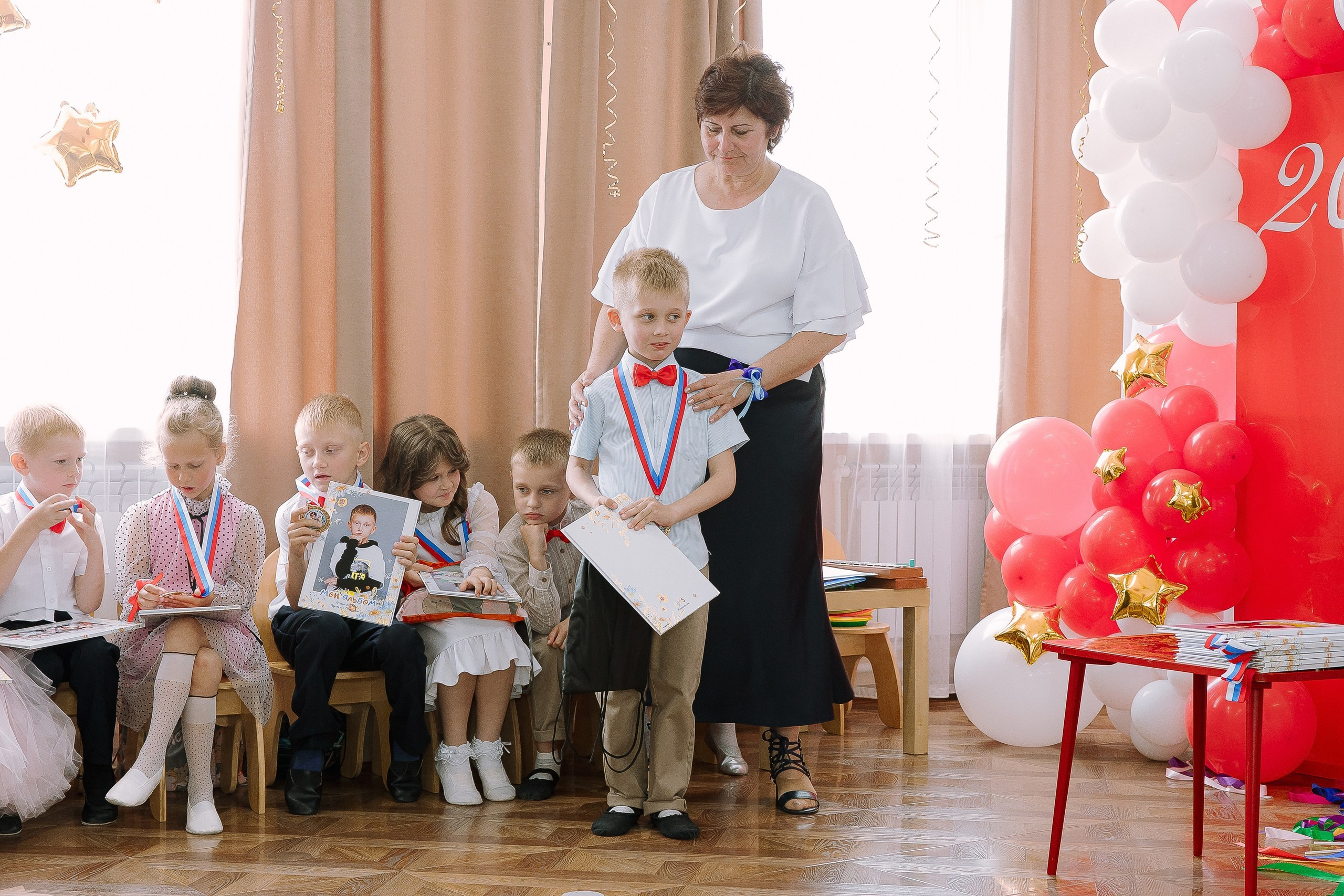 Выпускной в ДС 26. Выпускные альбомы Натальи Бутко: Новороссийск, Анапа, Геленджик